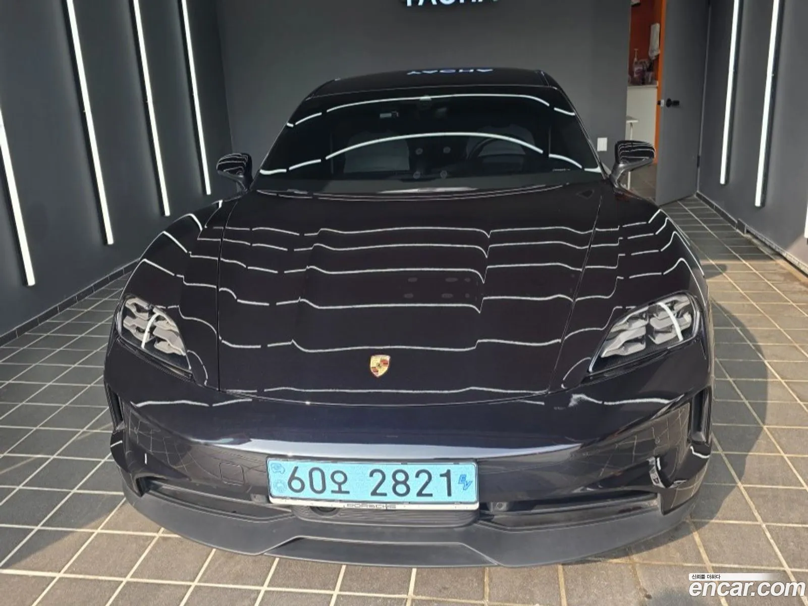 Porsche Taycan 2025 — 11