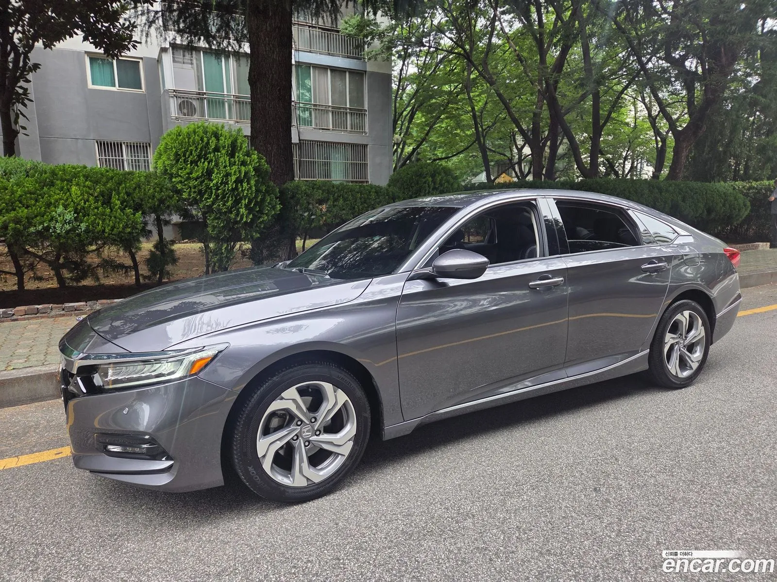 Honda Accord 10th Gen 2019 — 20