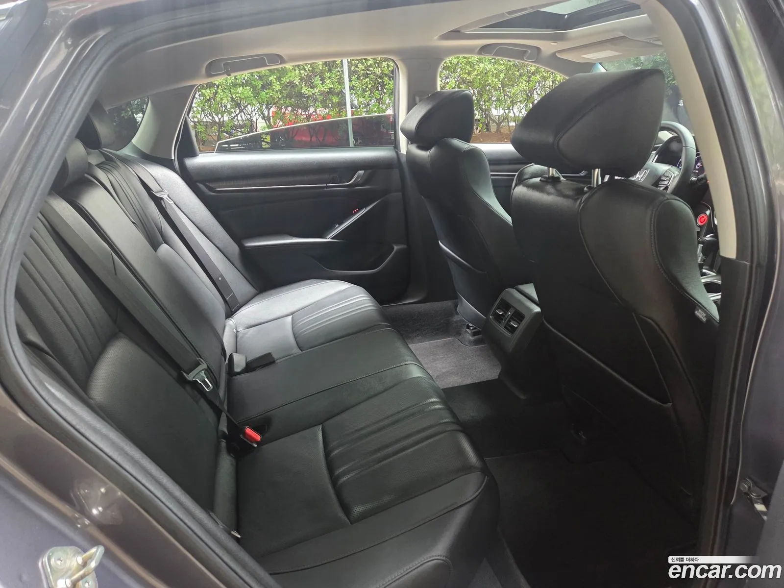 Honda Accord 10th Gen 2019 — 4