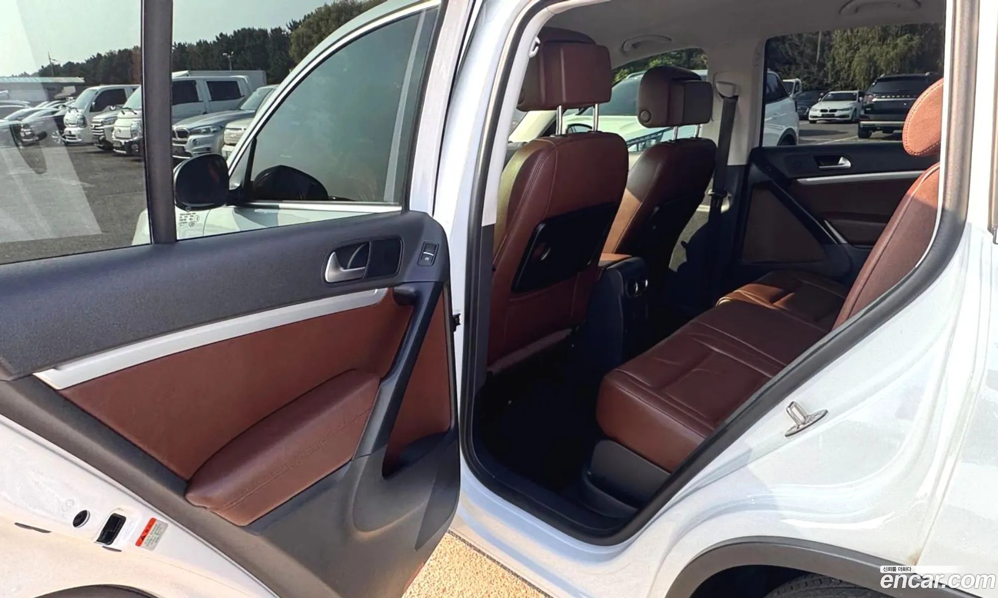 Volkswagen Tiguan 2016 — 11