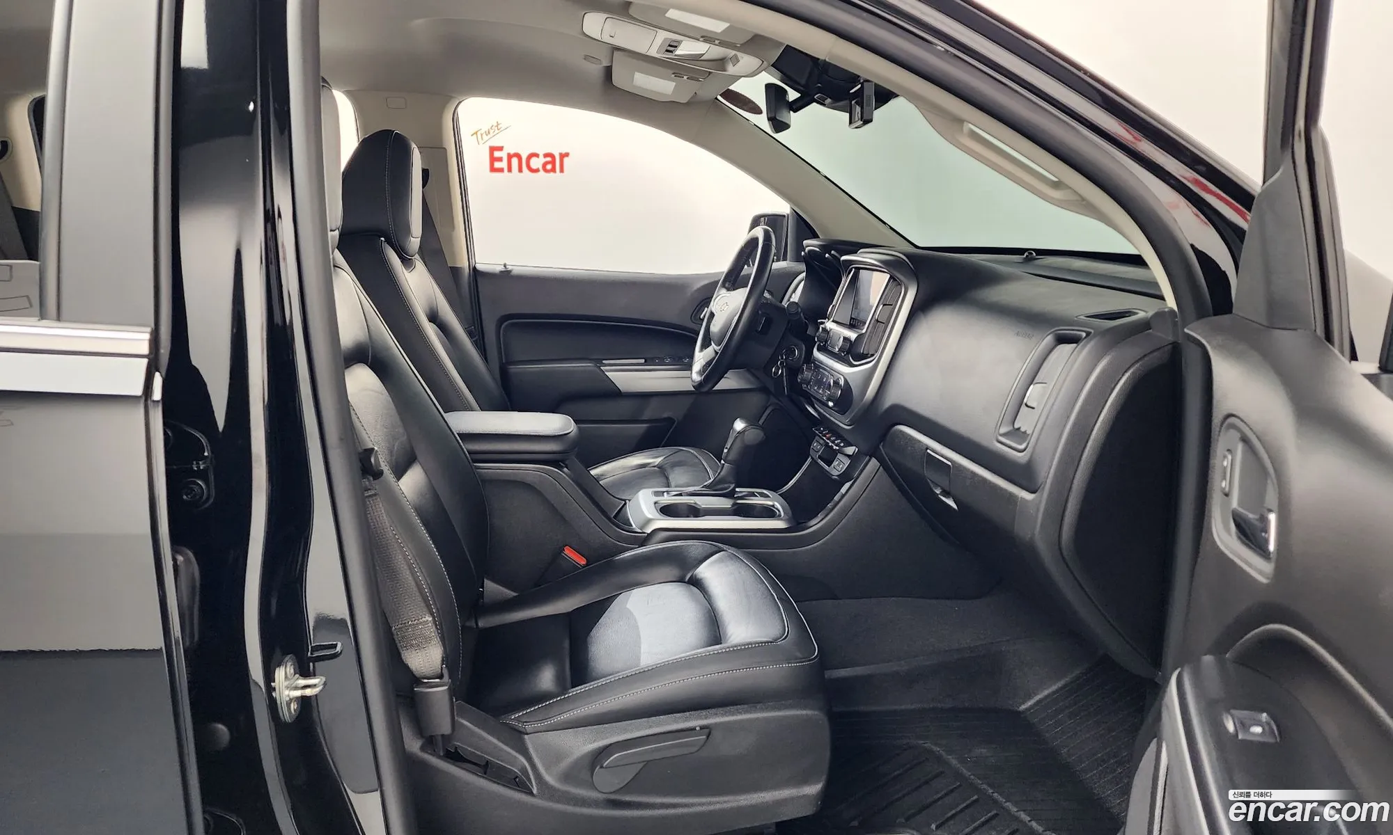 Chevrolet (GM Daewoo) Real New Colorado 2021 — 27