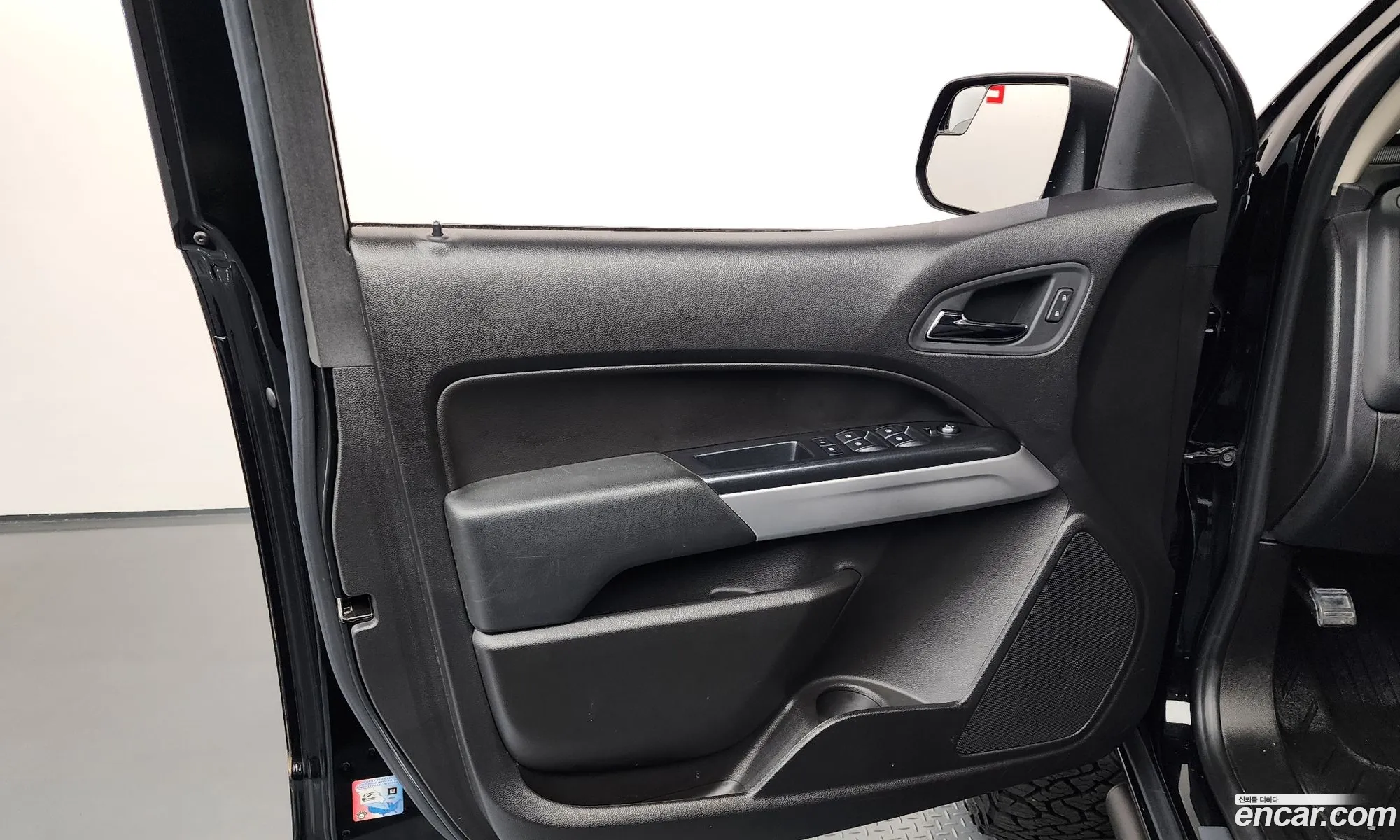 Chevrolet (GM Daewoo) Real New Colorado 2021 — 43
