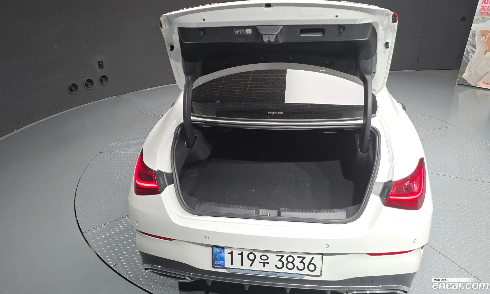 Mercedes-Benz CLA-Class C118 2024 — 10