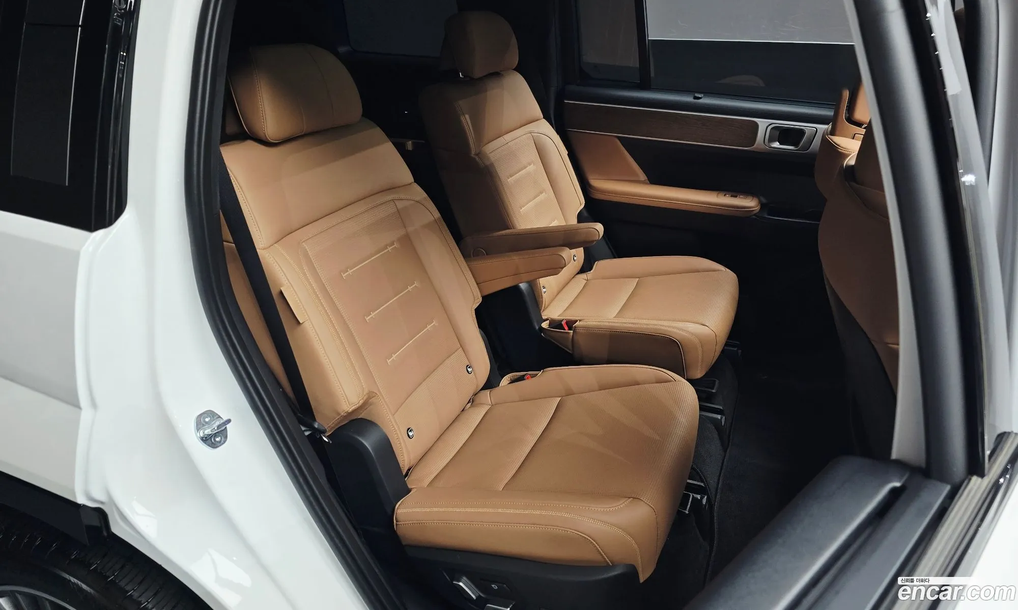Hyundai Santa Fe 2025 — 33