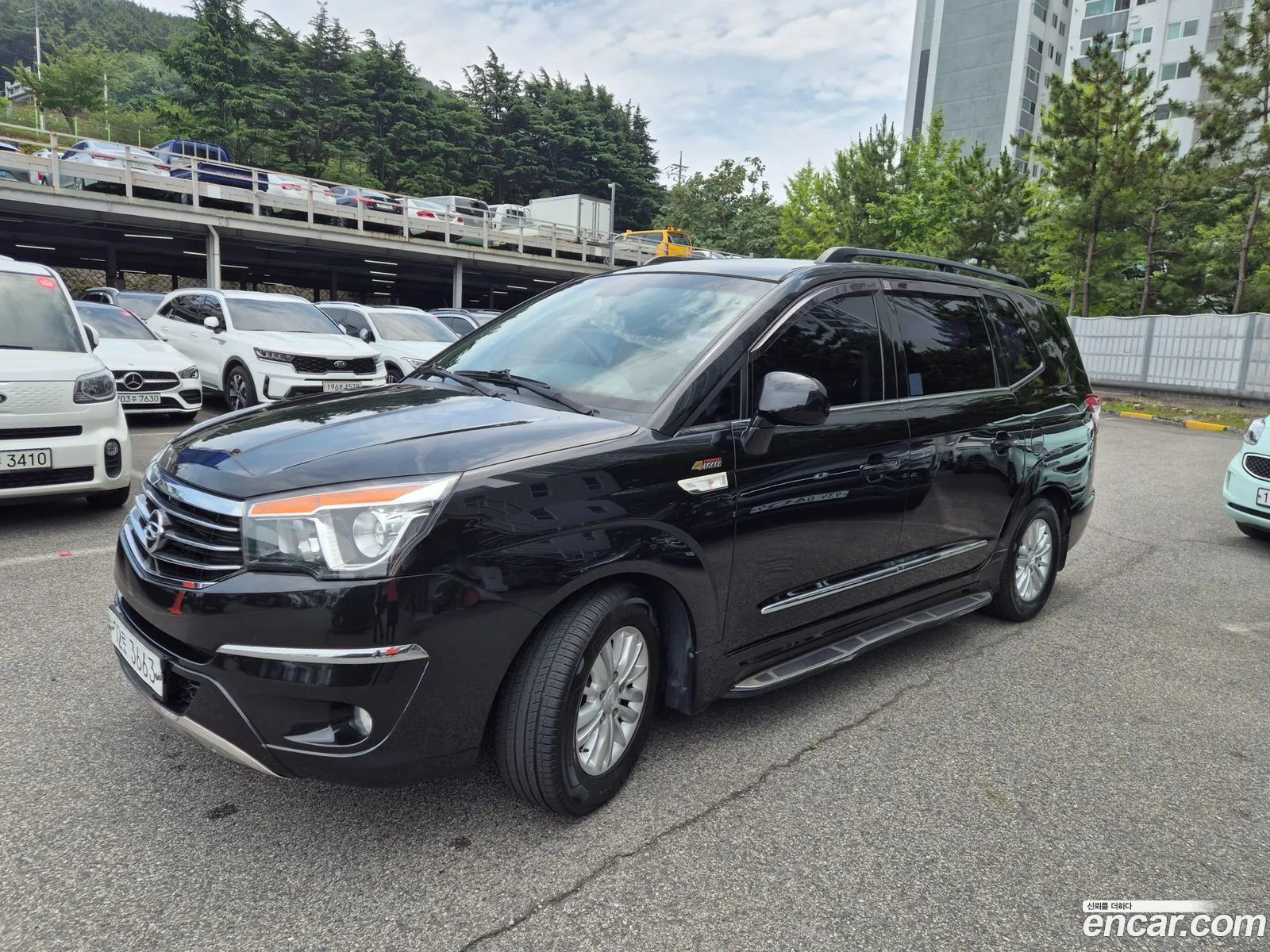 KG Mobility (SsangYong) Korando Turismo 2017 — 11