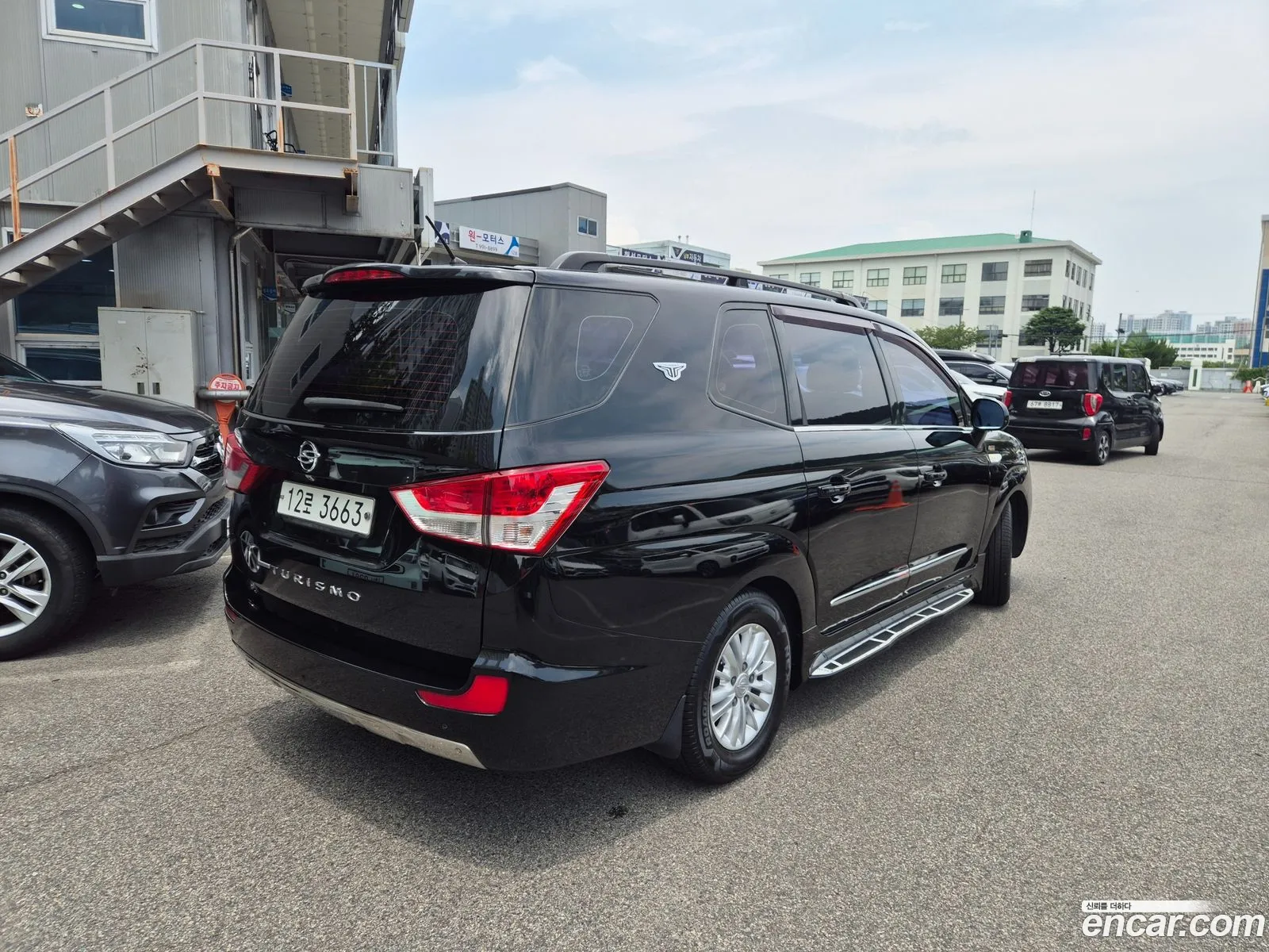 KG Mobility (SsangYong) Korando Turismo 2017 — 19