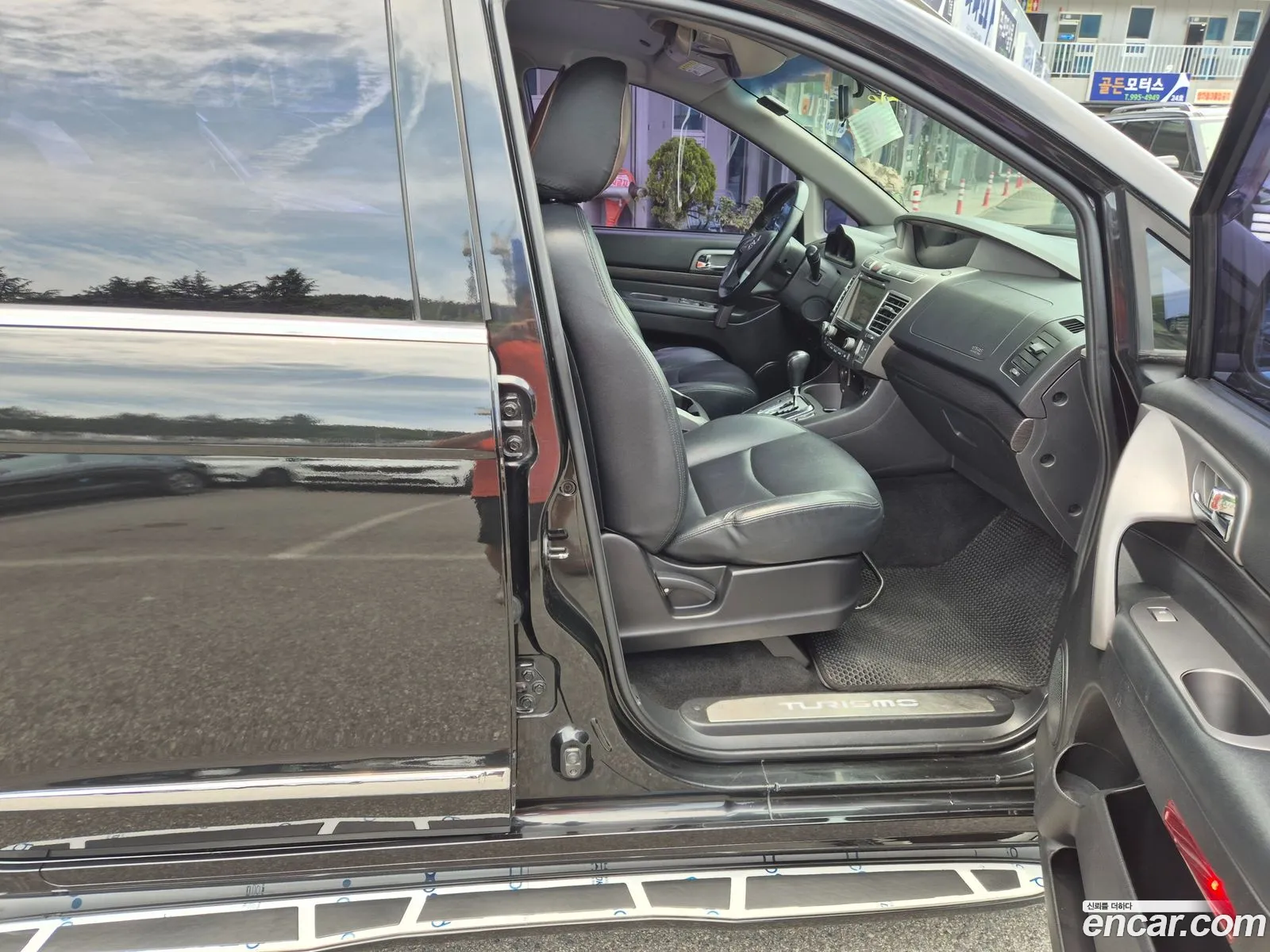 KG Mobility (SsangYong) Korando Turismo 2017 — 7