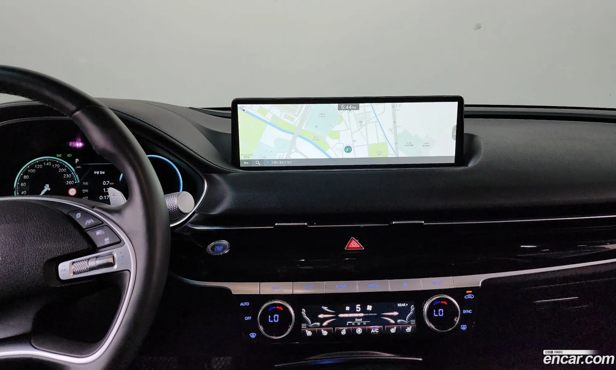 Genesis G80 2023 — 13