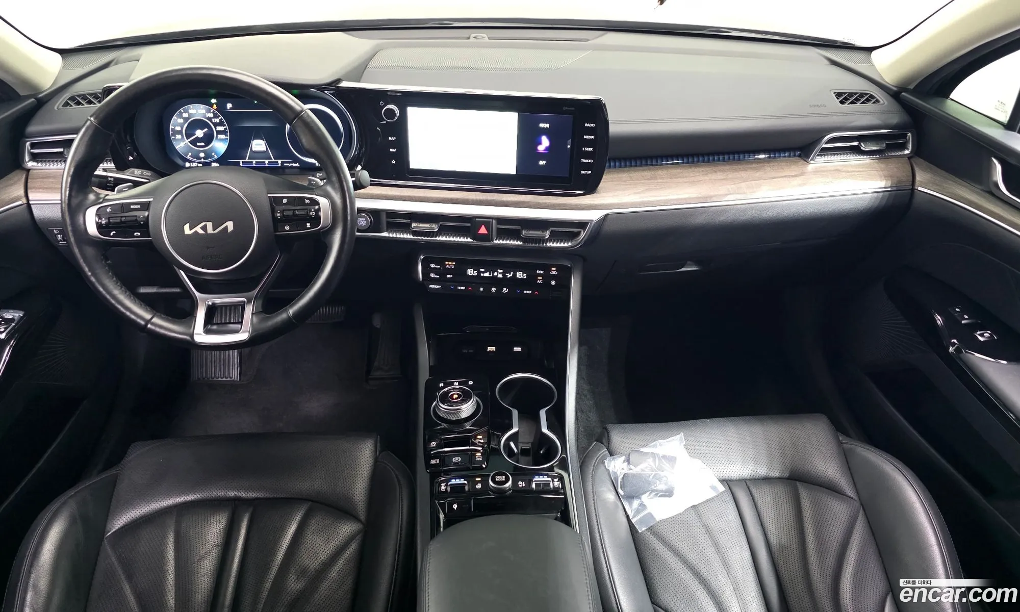 Kia K5 2022 — 13