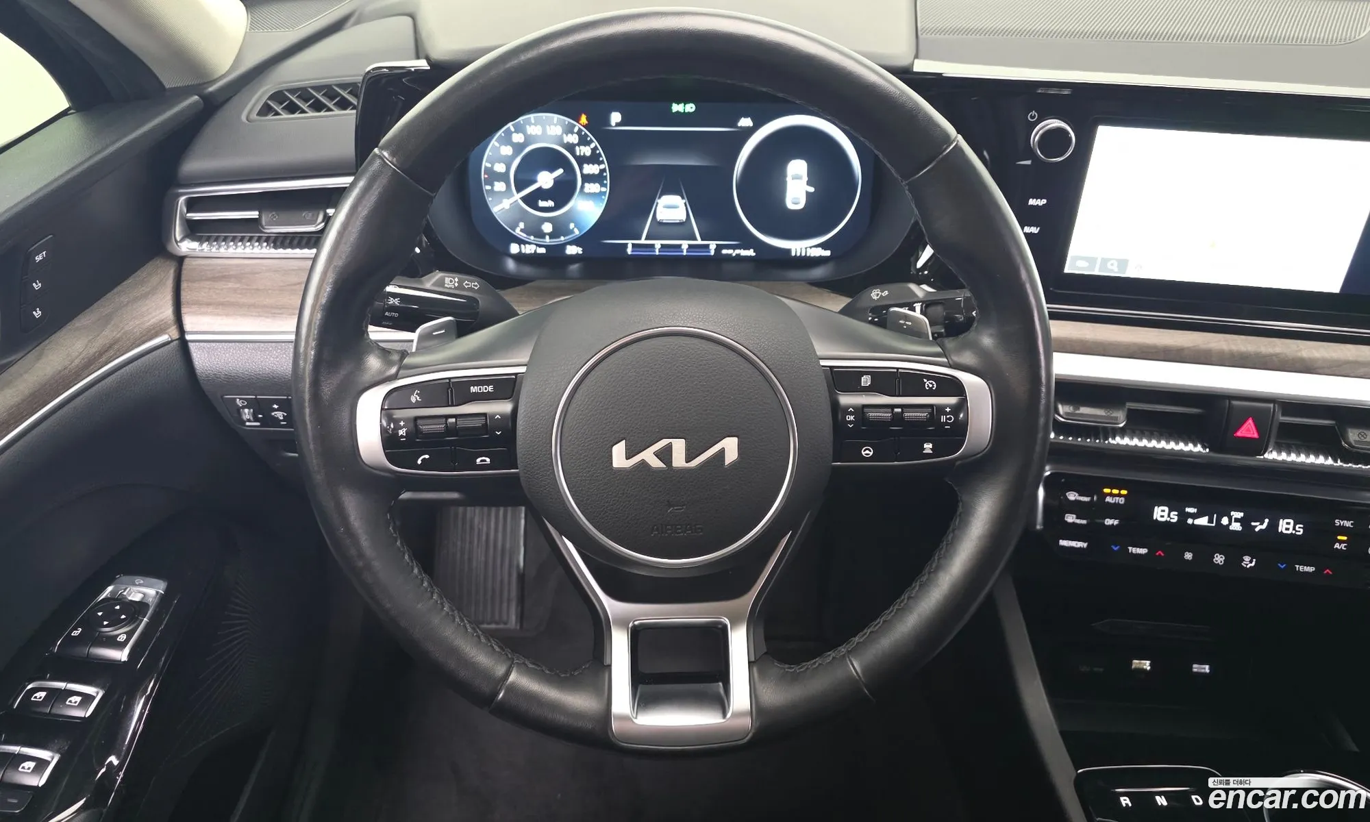 Kia K5 2022 — 8