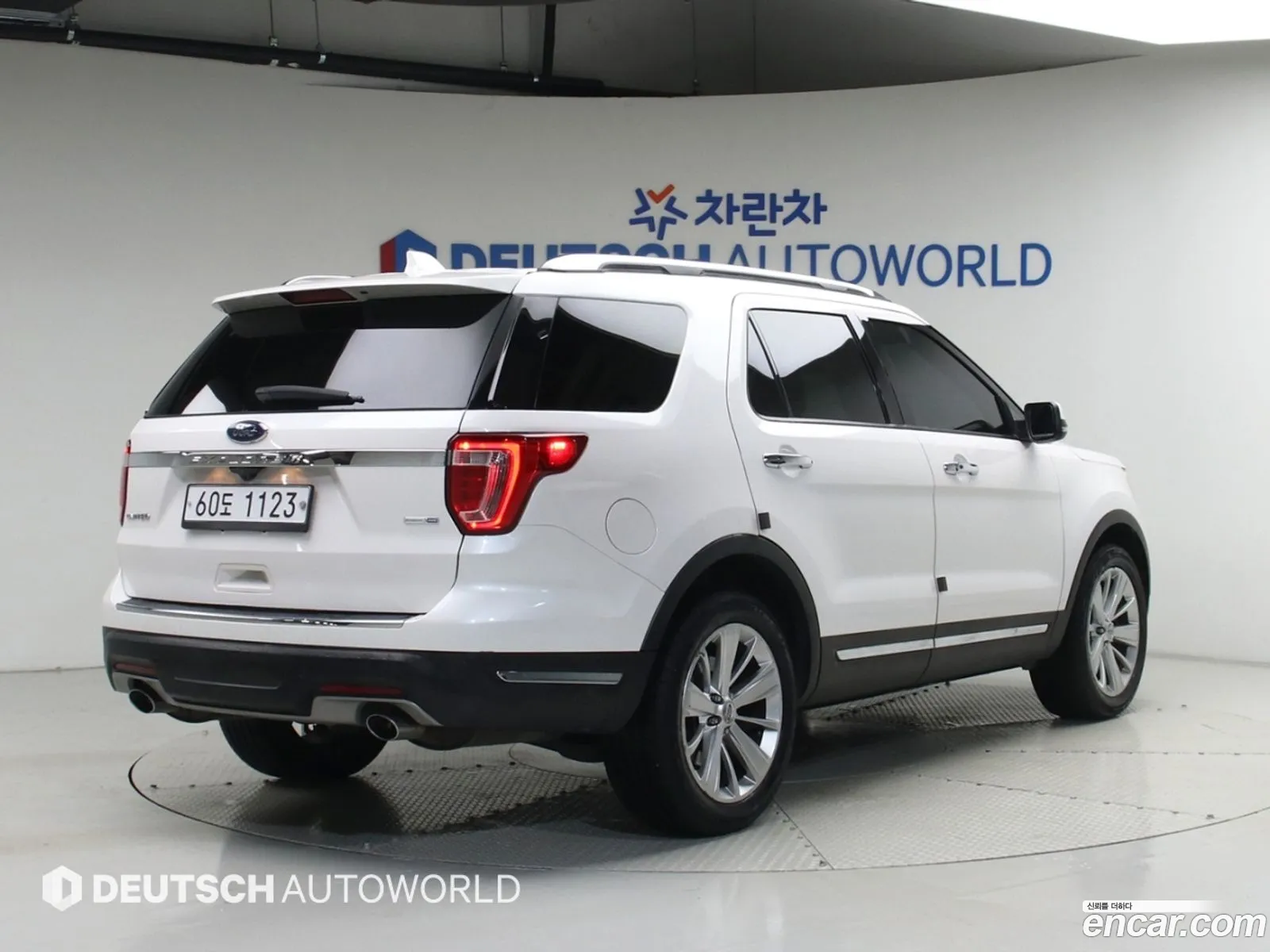 Ford Explorer 2018 — 4