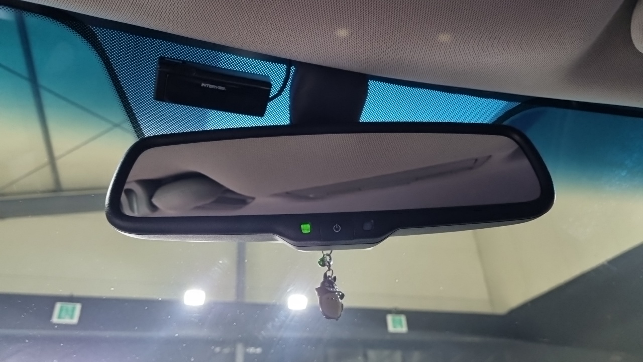 Hyundai The Luxury Grandeur 2011 — 3