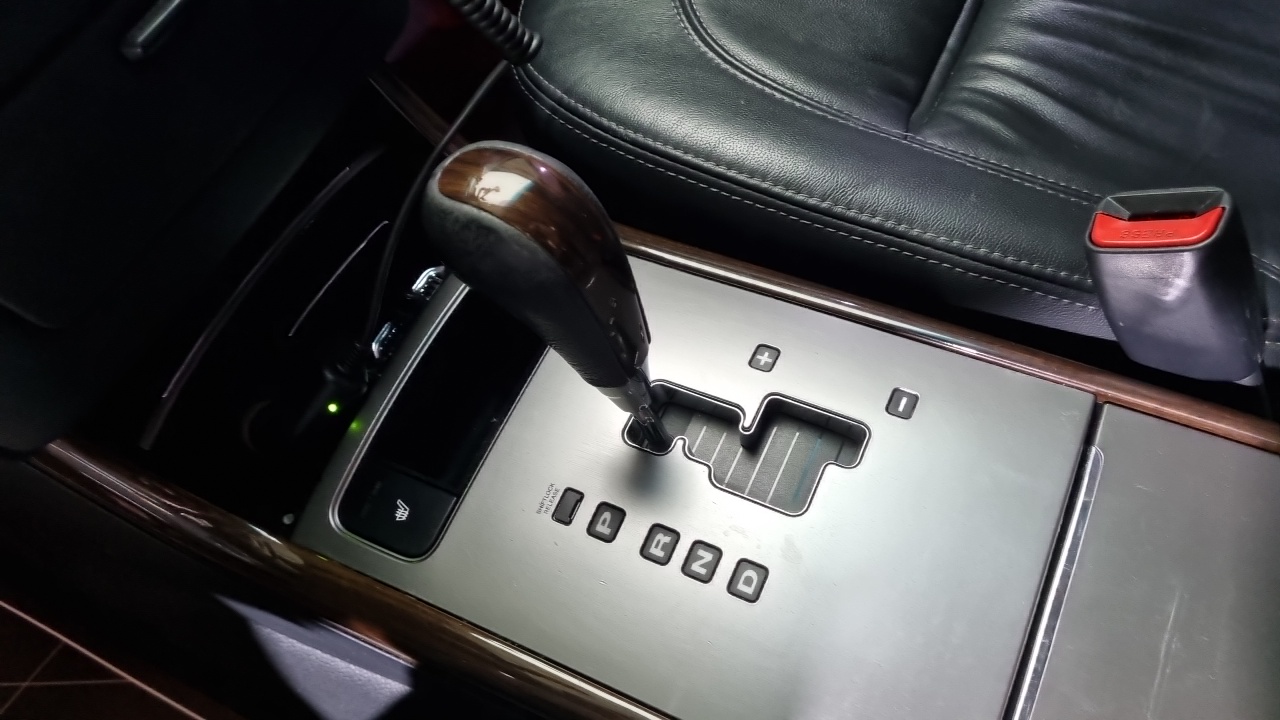Hyundai The Luxury Grandeur 2011 — 15