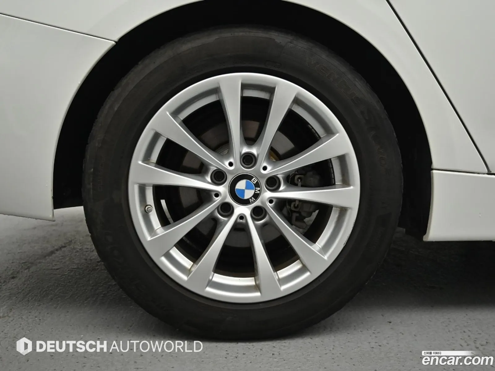 BMW 3 Series GT 2019 — 12