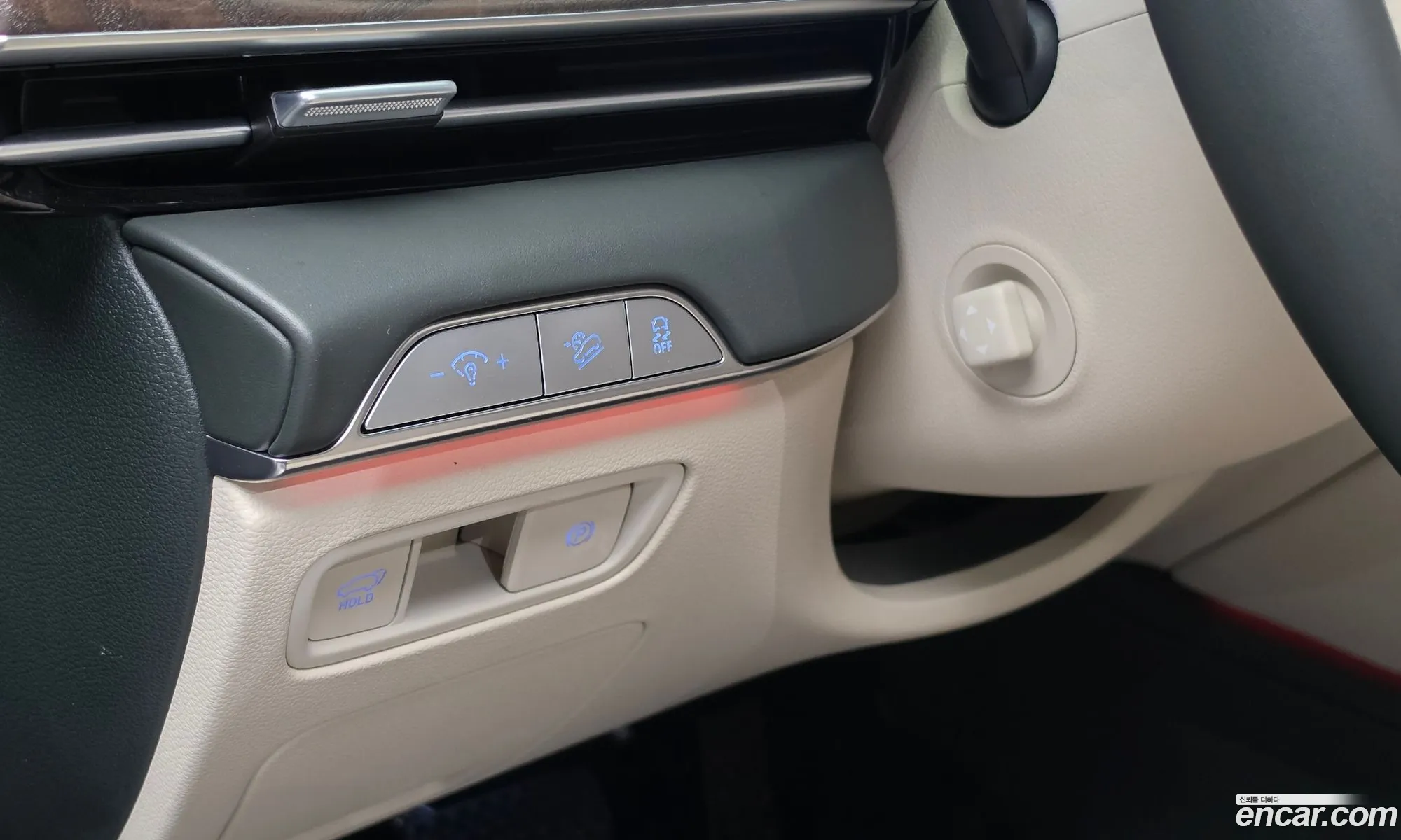Genesis GV80 2024 KMTHA81BDRU210834 — 8