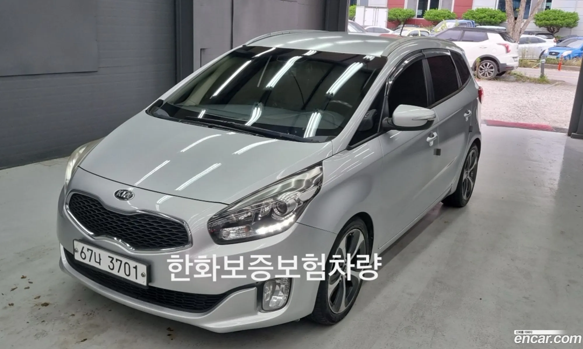 Kia Carens 2014 — 13