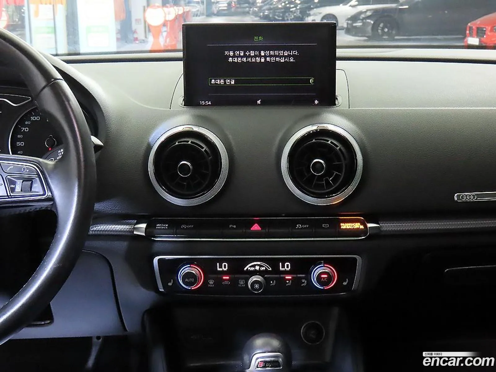 Audi A3 2018 — 11
