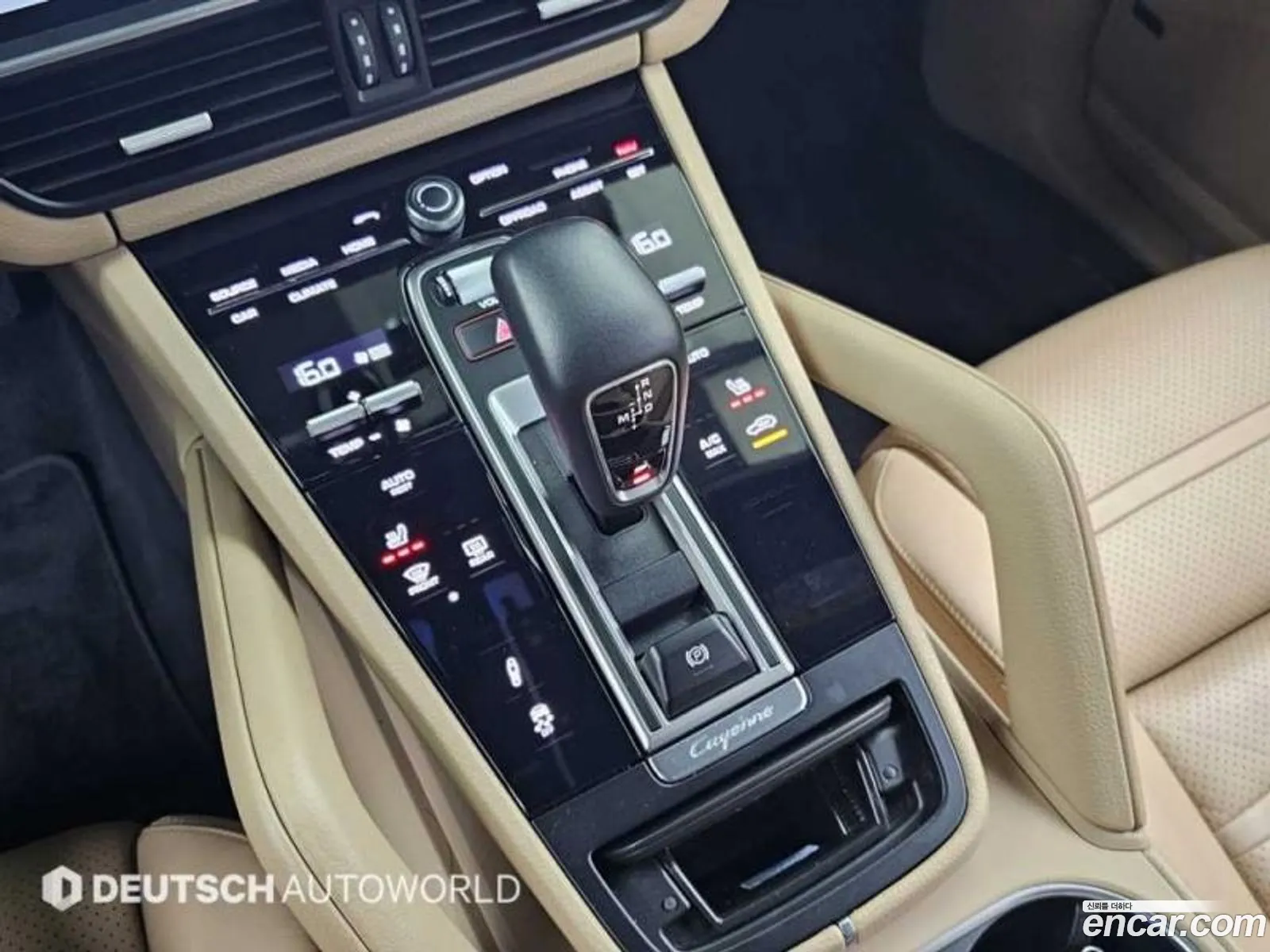Porsche Cayenne 2020 — 11