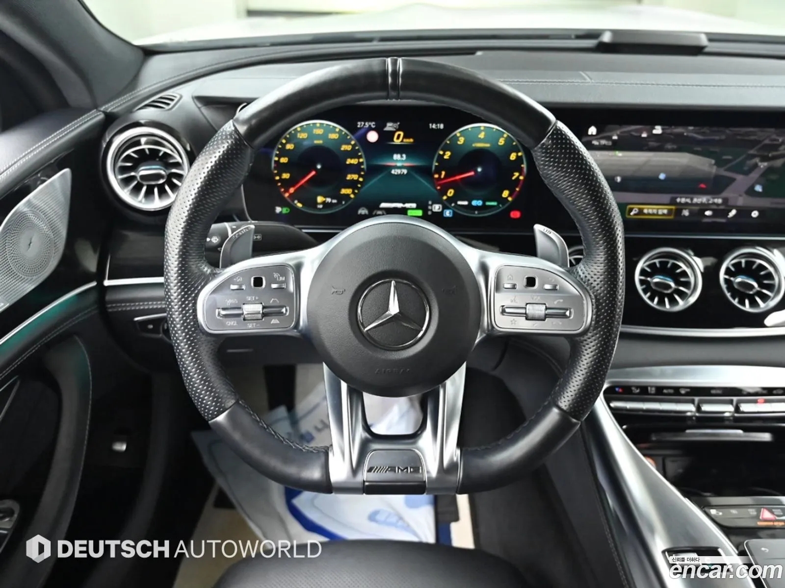 Mercedes-Benz AMG GT 2021 — 17