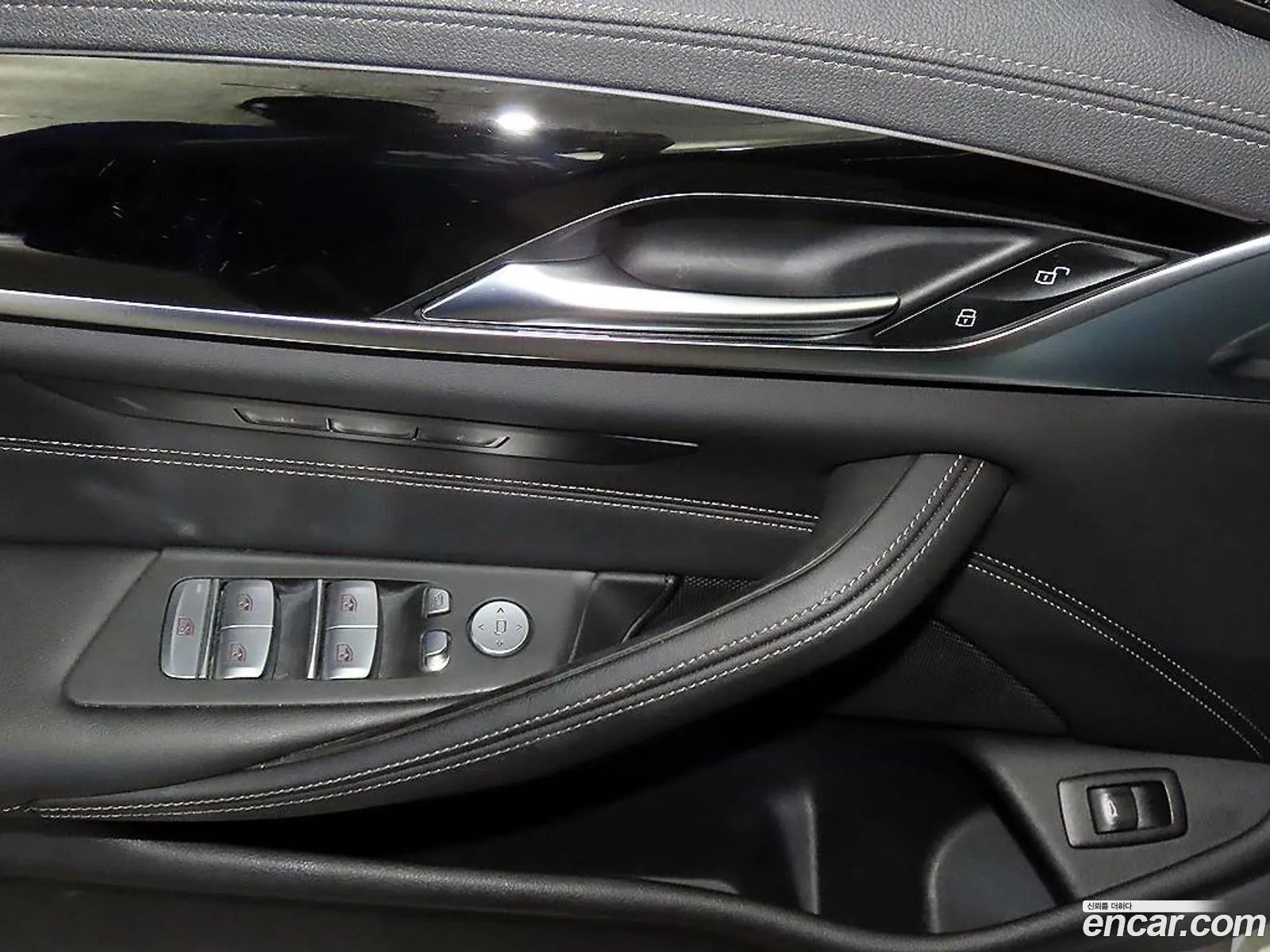BMW 5 Series 2021 — 13