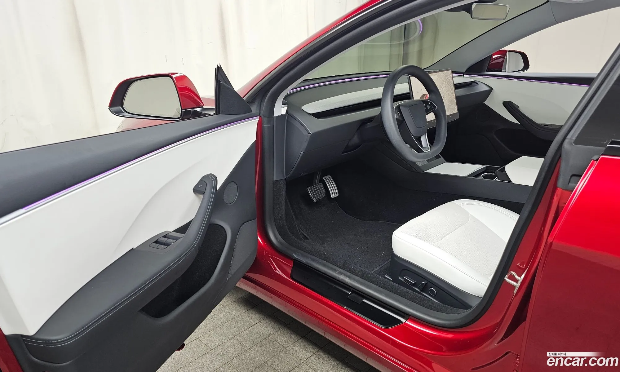 Tesla Model 3 2024 LRW3E7EK9RC192349 — 24