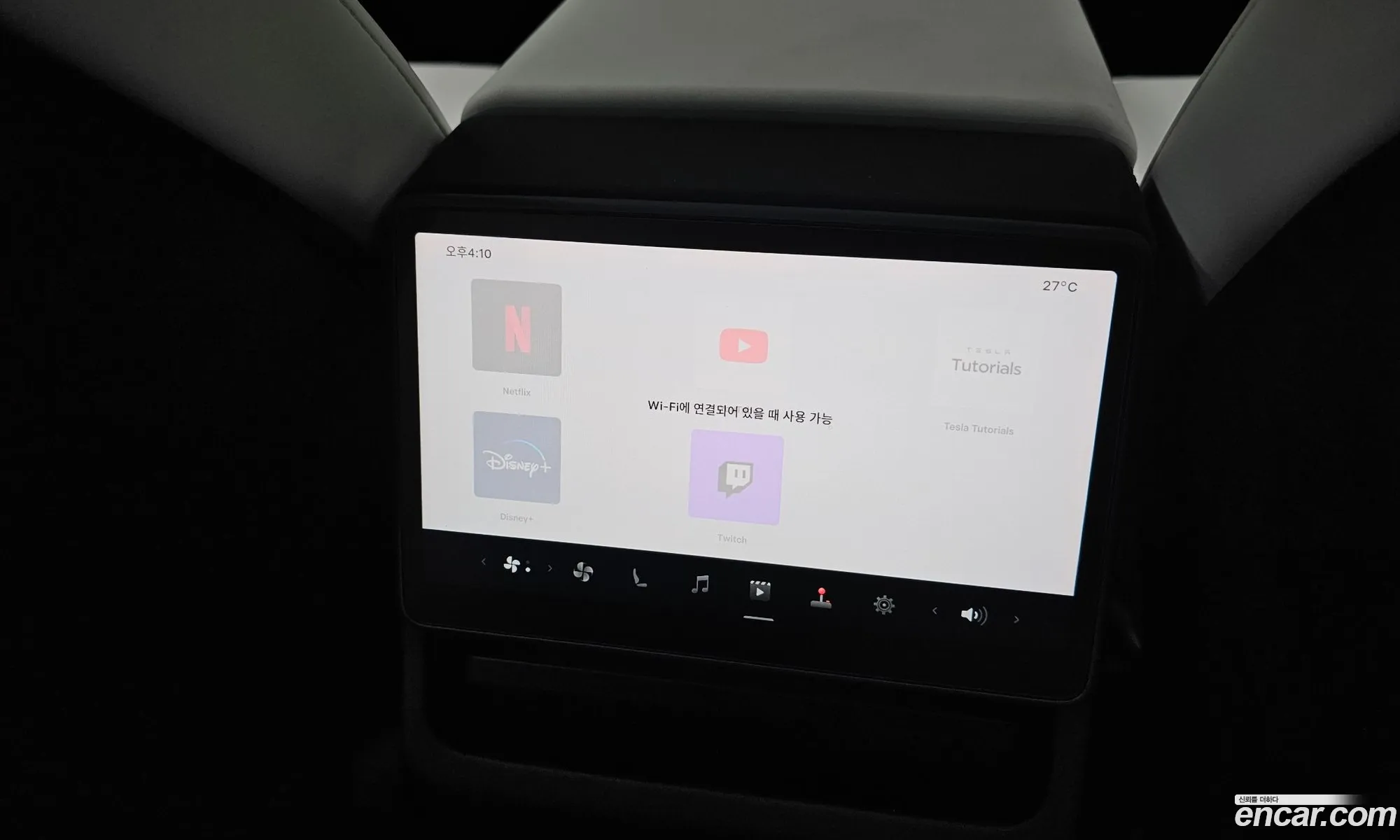 Tesla Model 3 2024 LRW3E7EK9RC192349 — 19
