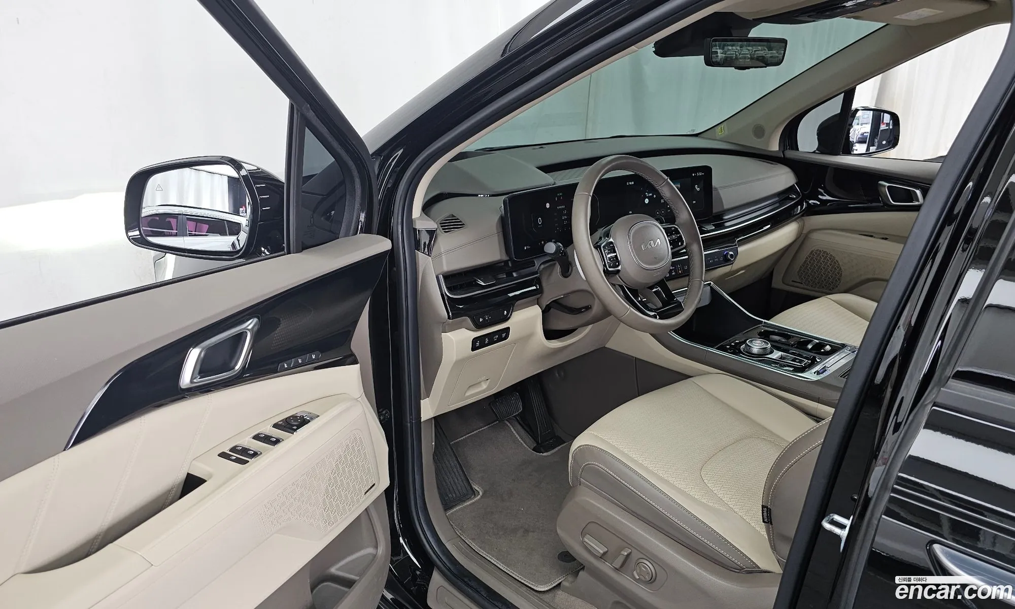 Kia Carnival 2024 — 11