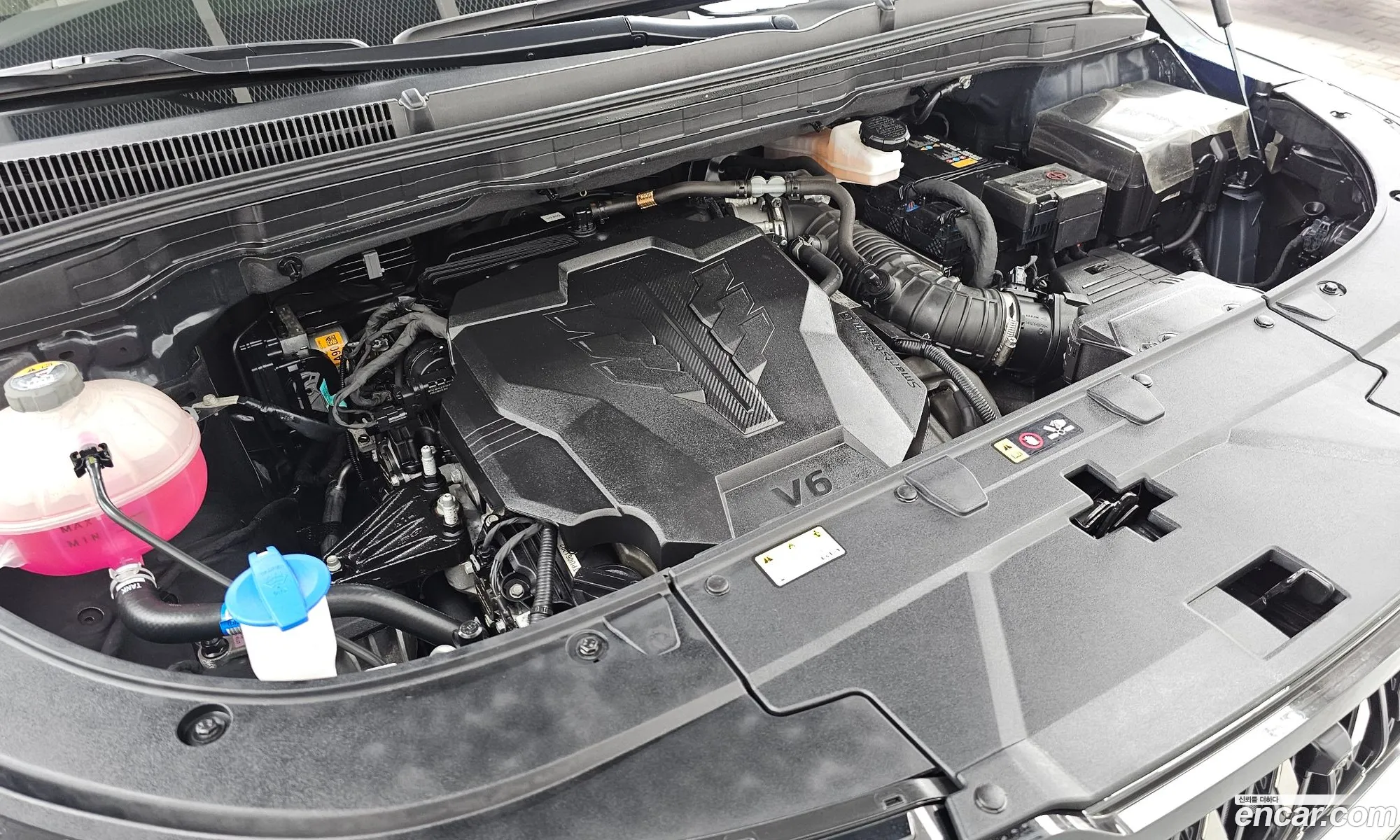 Kia Carnival 2024 — 9