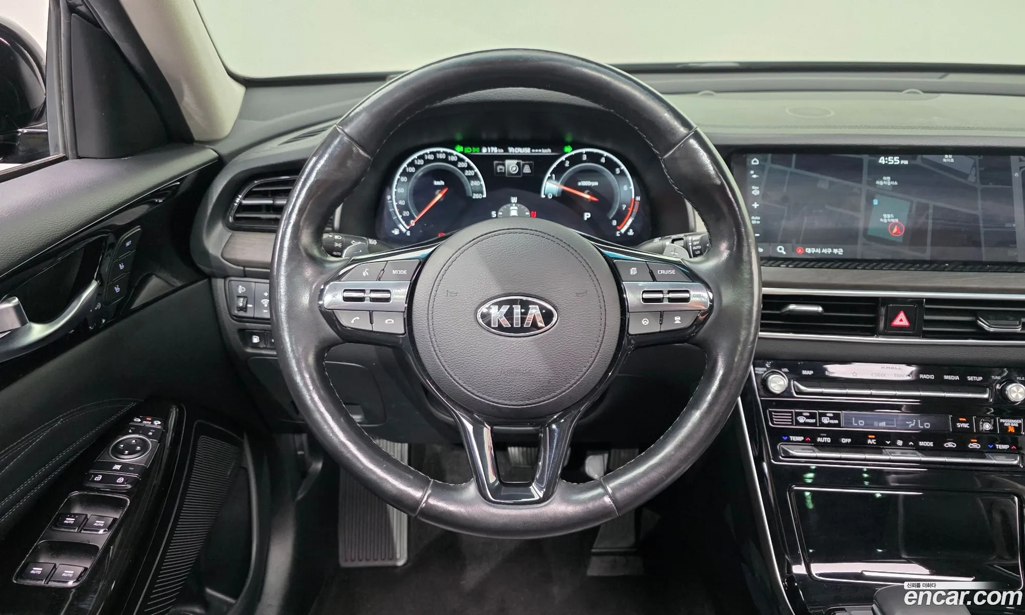 Kia K7 Premier 2020 — 28