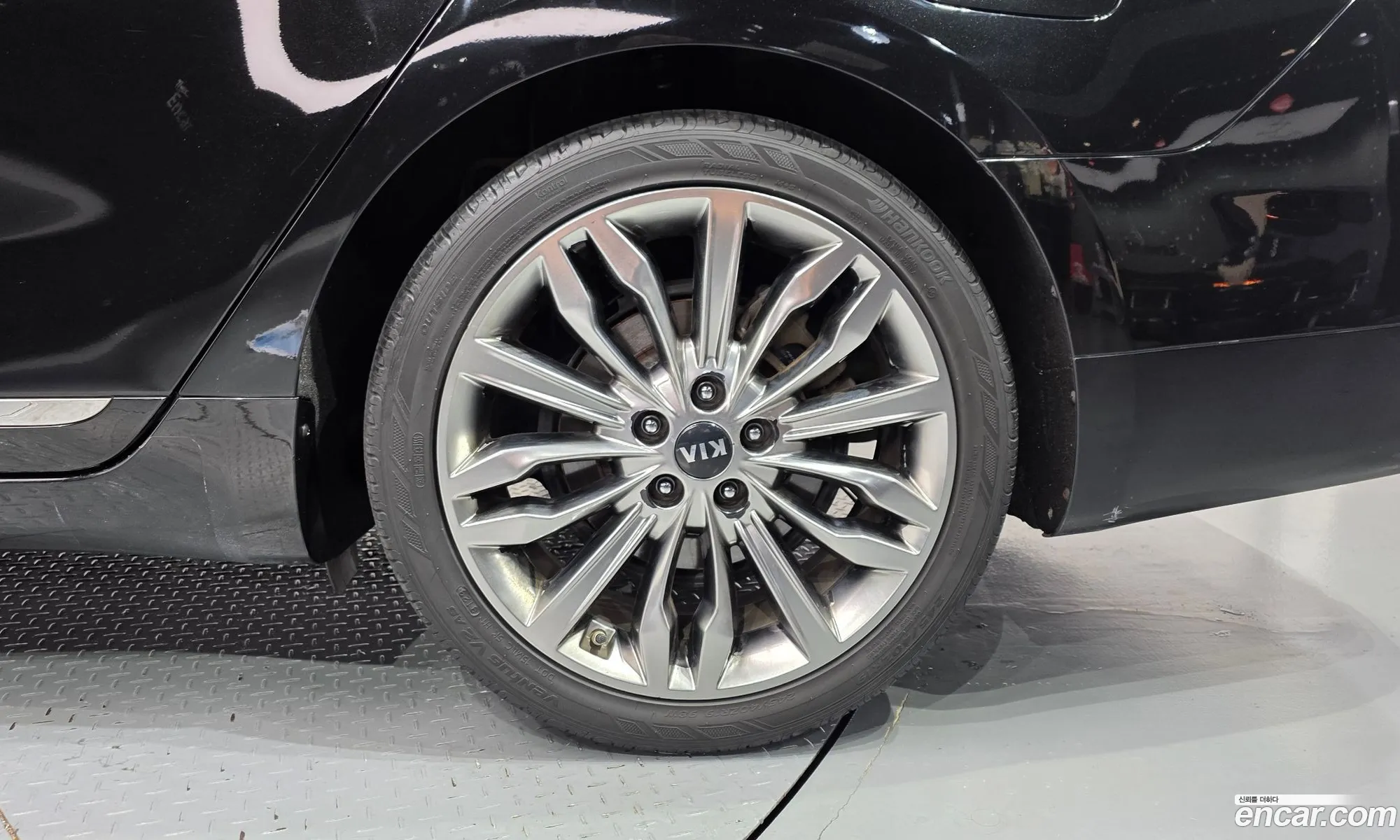 Kia K7 Premier 2020 — 22