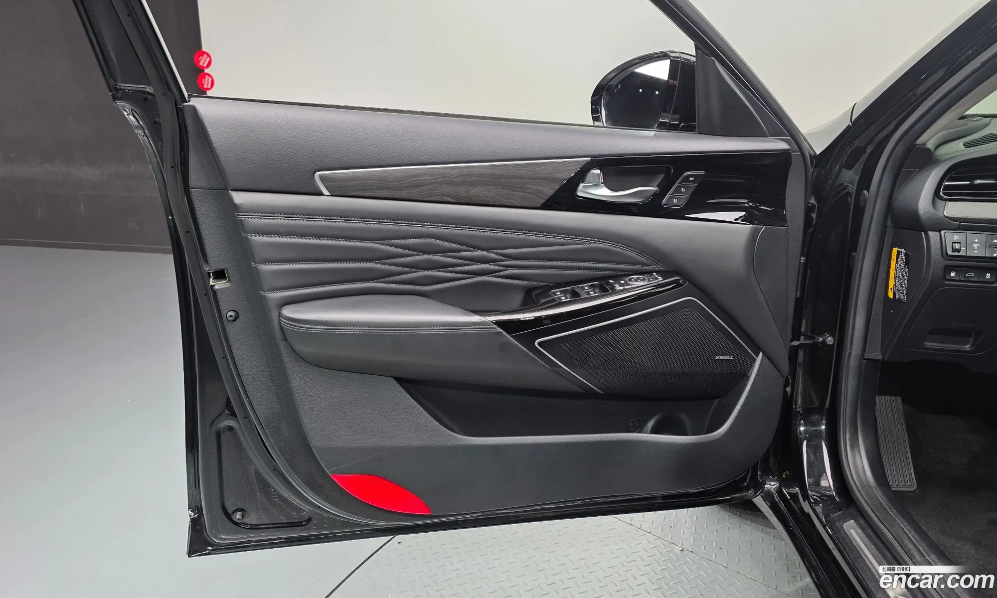 Kia K7 Premier 2020 — 18