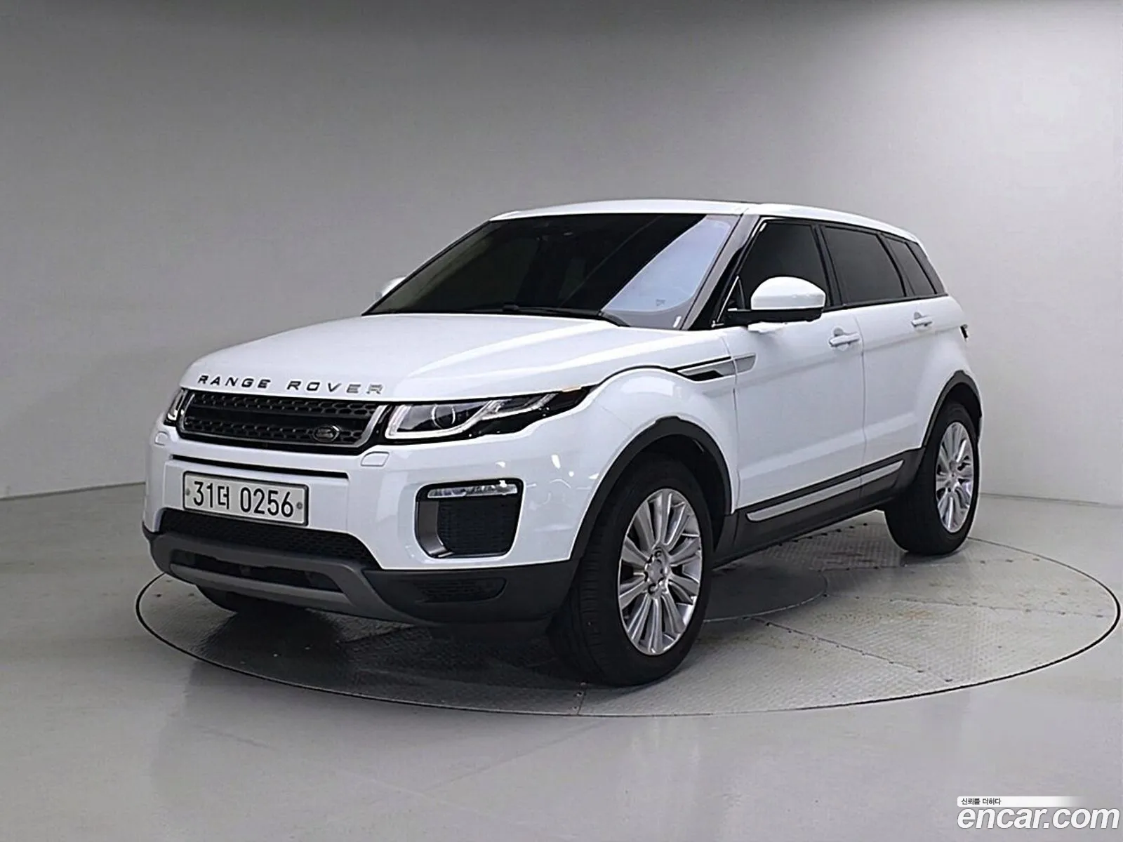 Land Rover Range Rover Evoque 2016 — 12