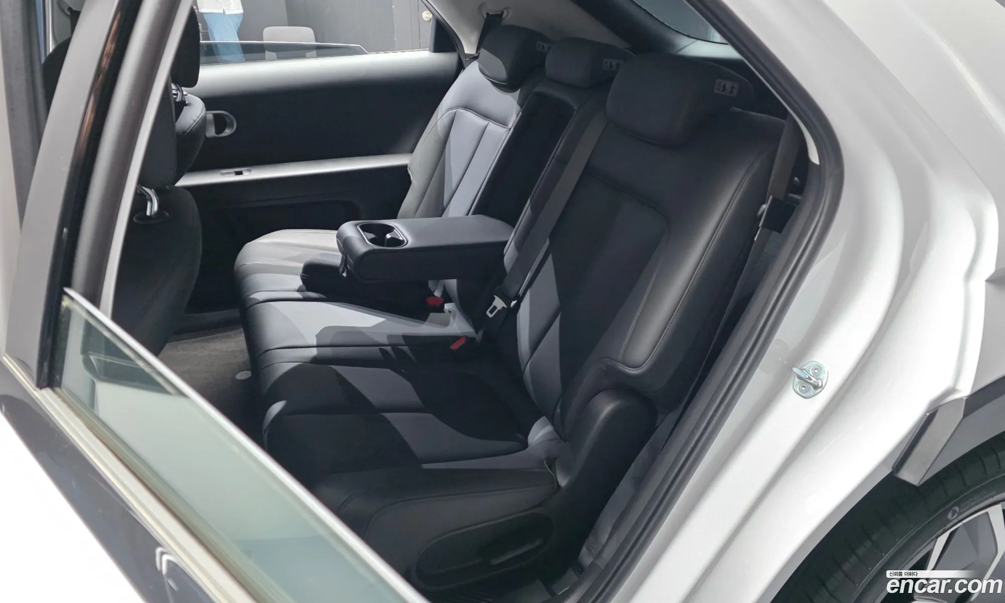 Hyundai Ioniq 5 2024 — 16