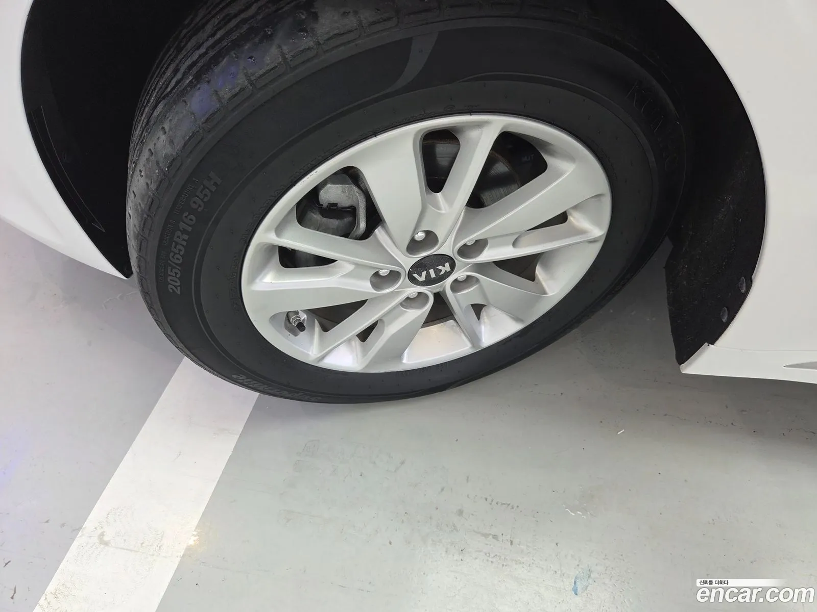 Kia K5 2017 — 13