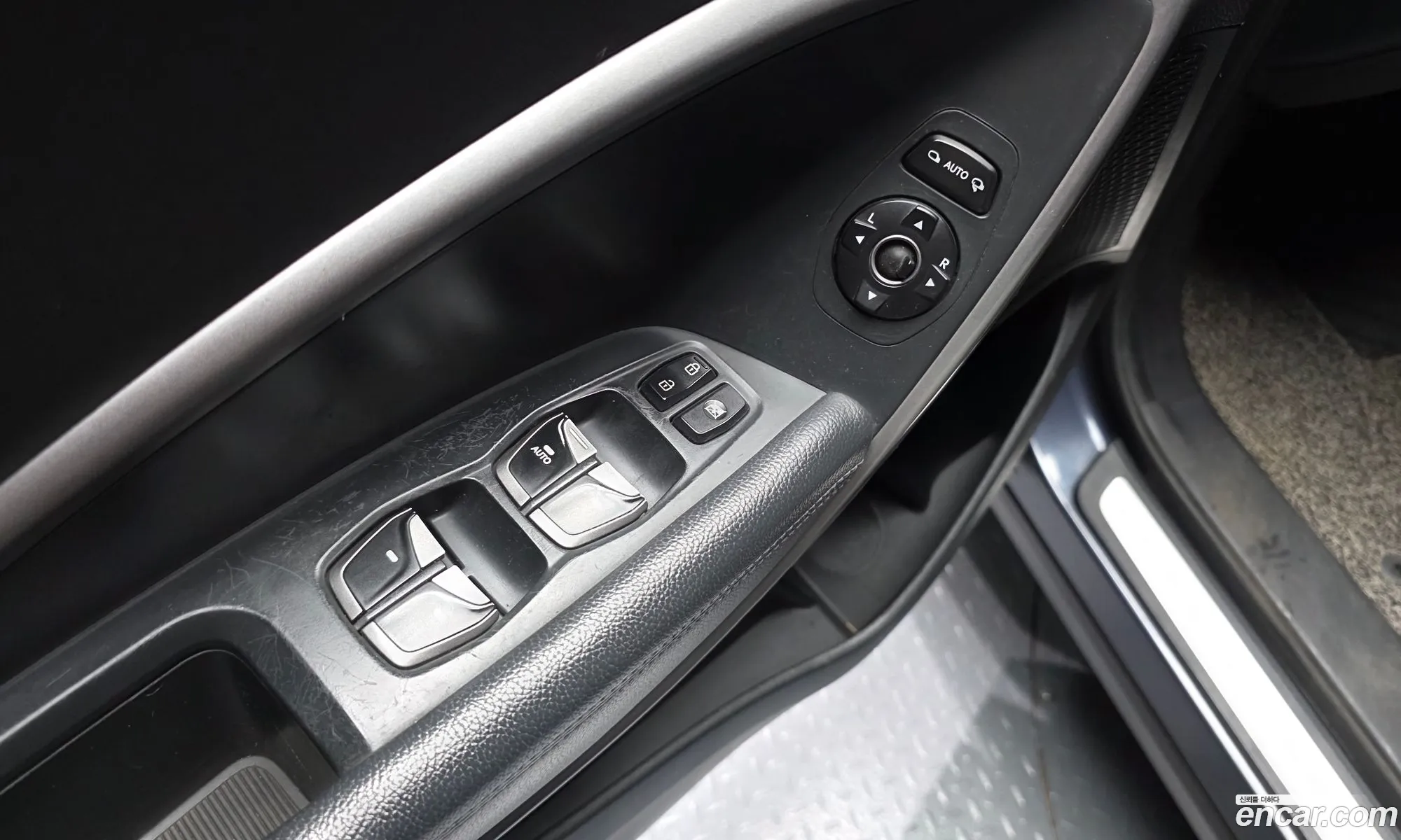 Hyundai Santa Fe DM 2013 — 24