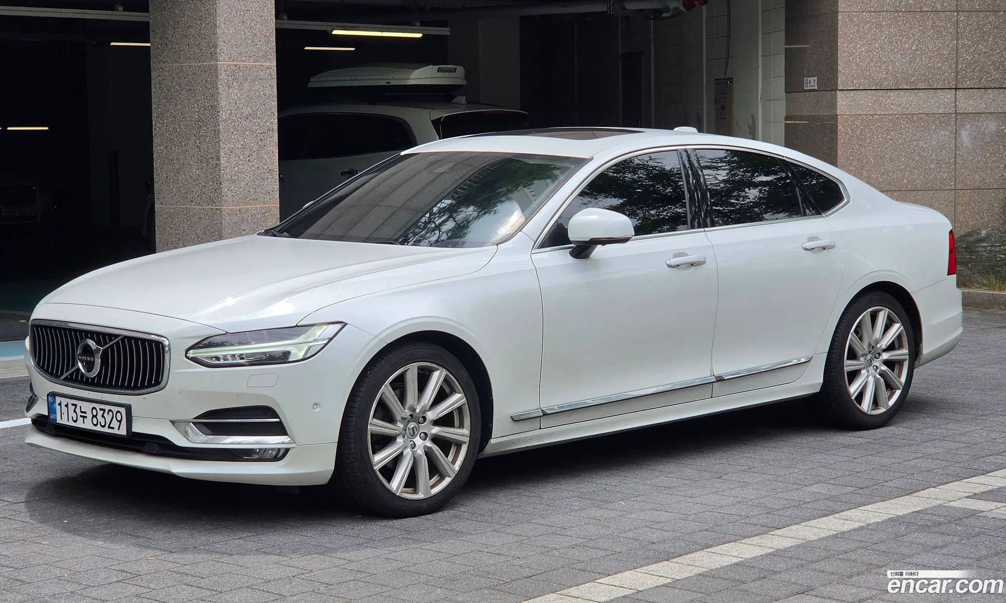 Volvo S90 2018 — 9