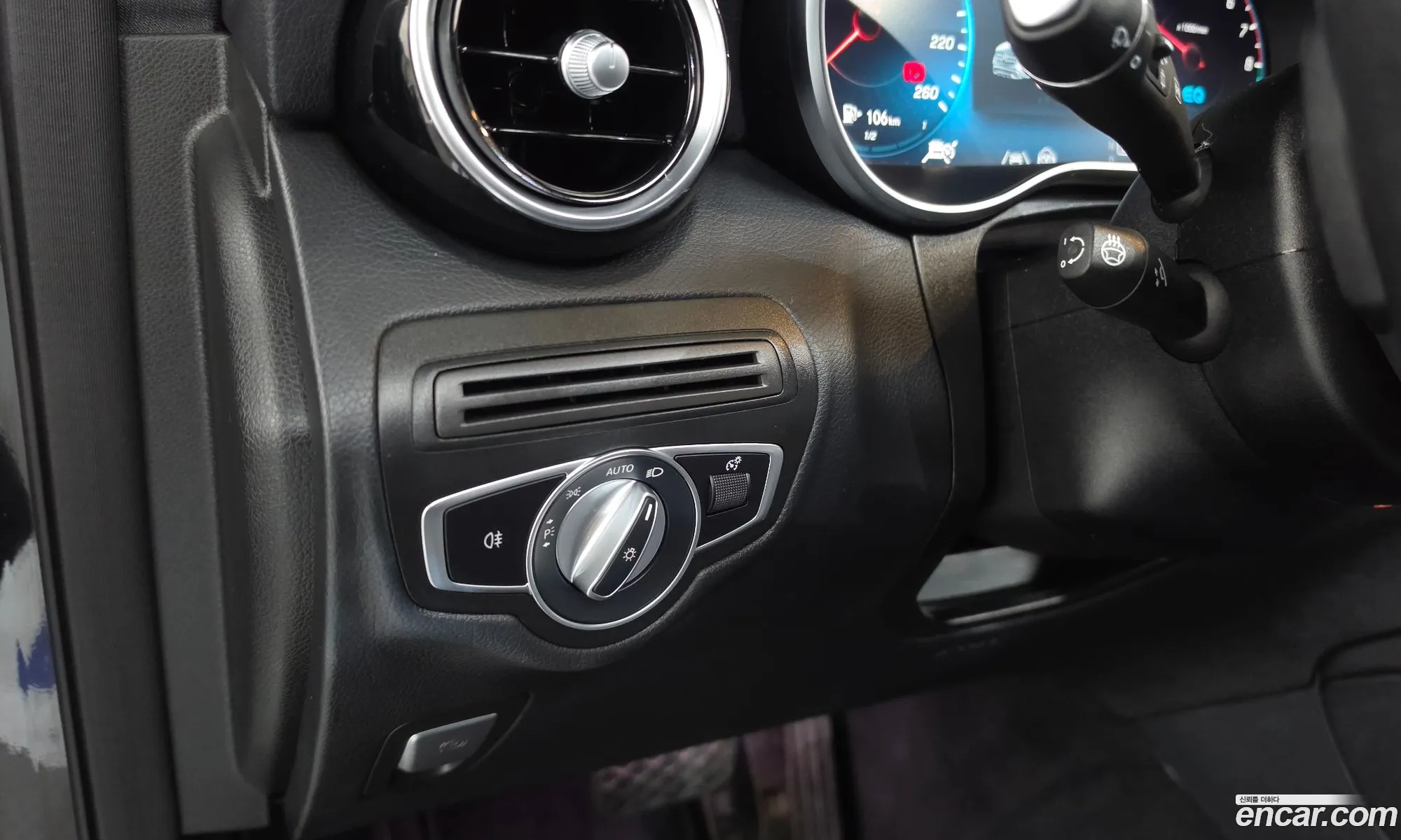 Mercedes-Benz GLC-Class X253 2021 — 20