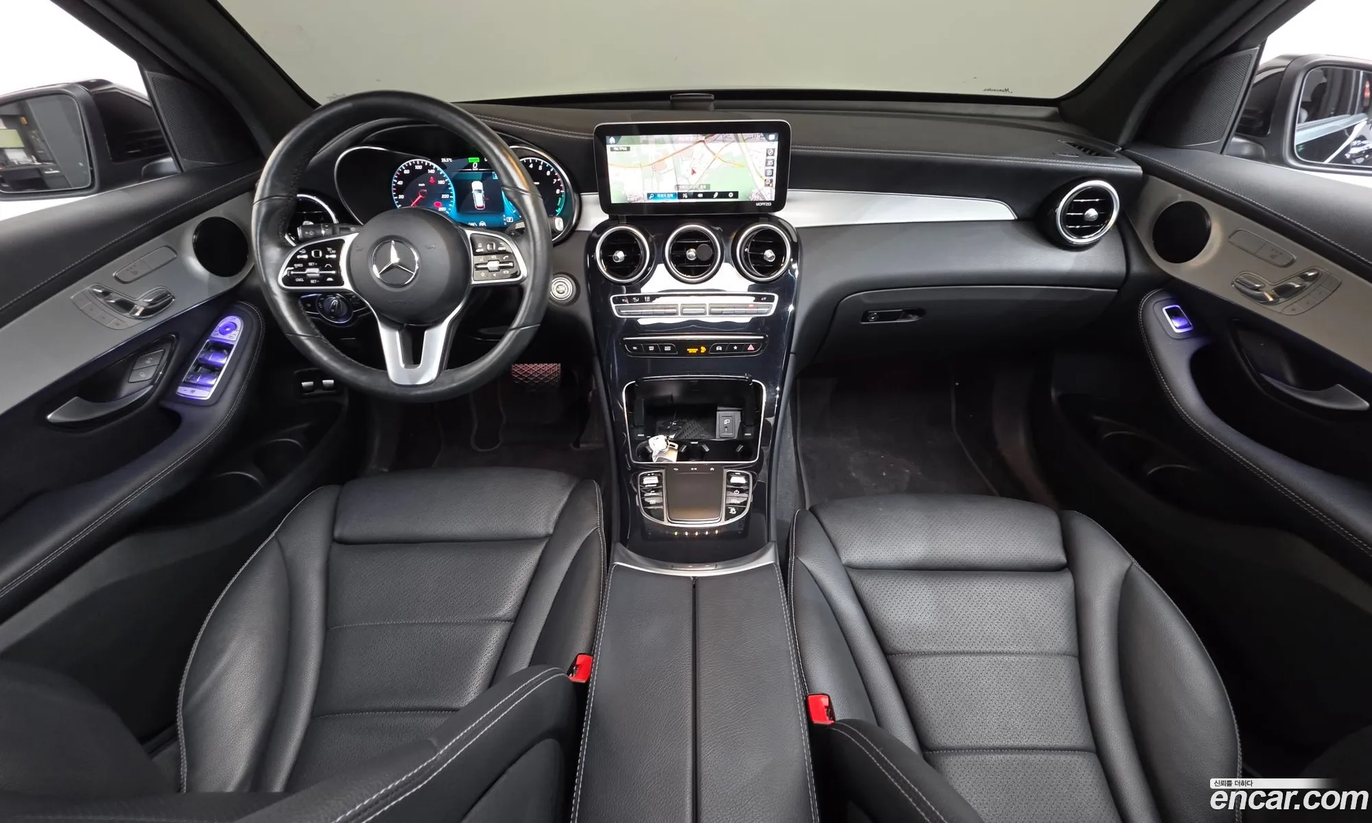 Mercedes-Benz GLC-Class X253 2021 — 25