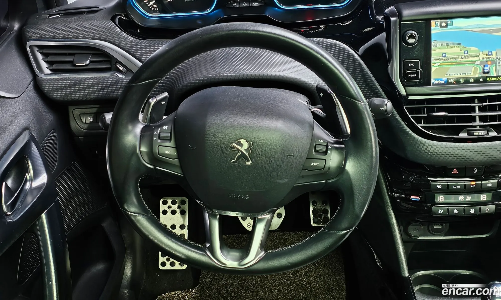 Peugeot 2008 2016 VF3CUBHYMGY049482 — 17