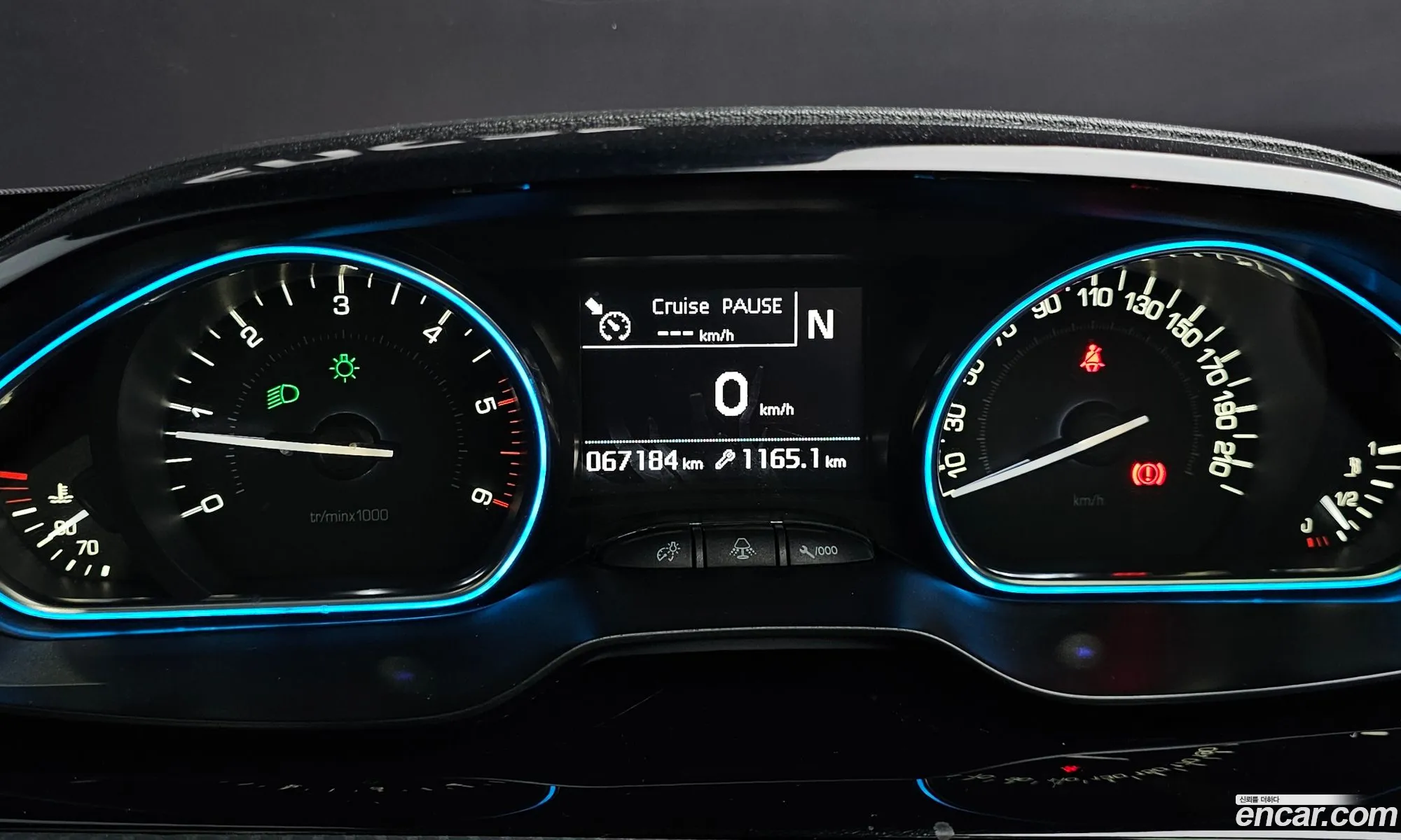 Peugeot 2008 2016 VF3CUBHYMGY049482 — 4