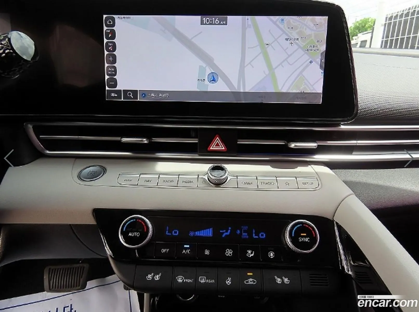 Hyundai Elantra 2020 — 17