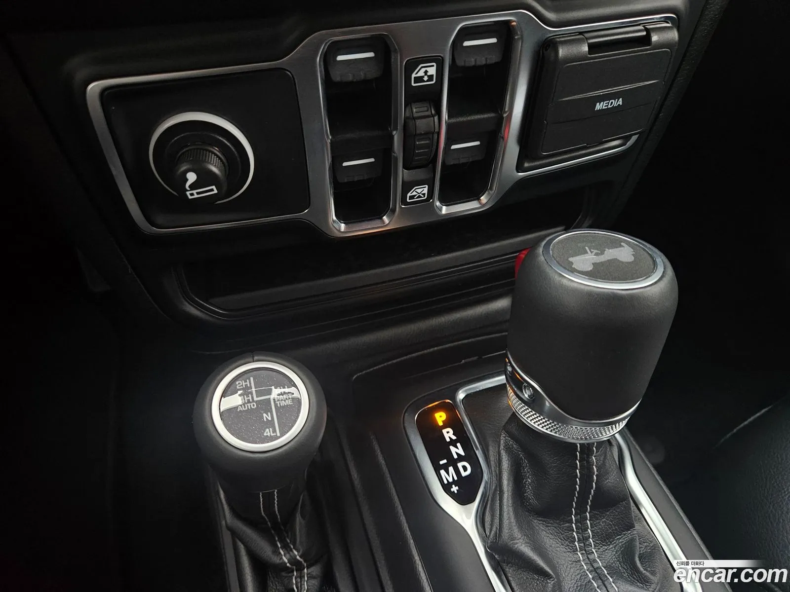 Jeep Wrangler 2022 — 3