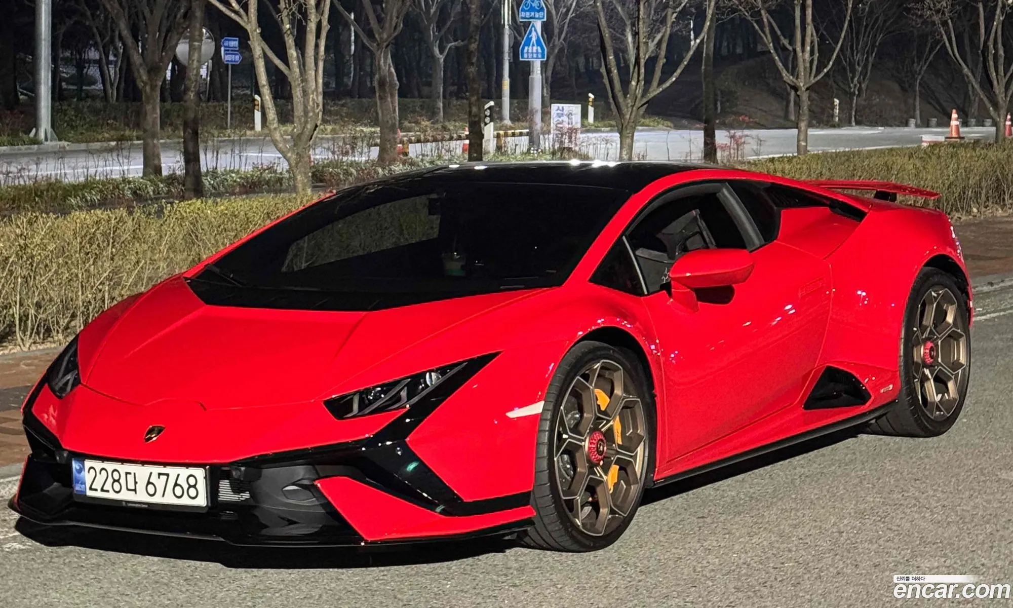 Lamborghini Huracan 2023 — 9