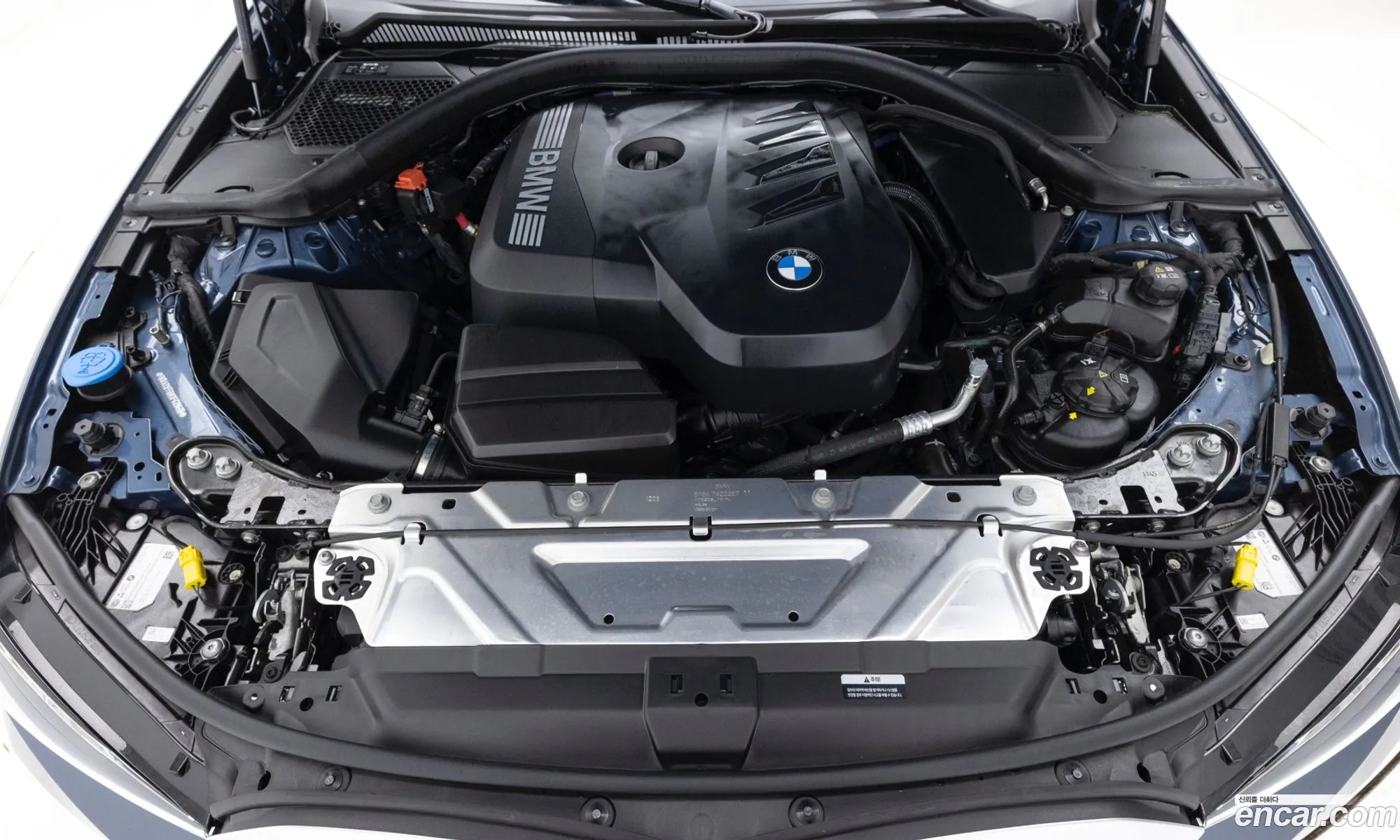 BMW 3 Series 2025 — 2