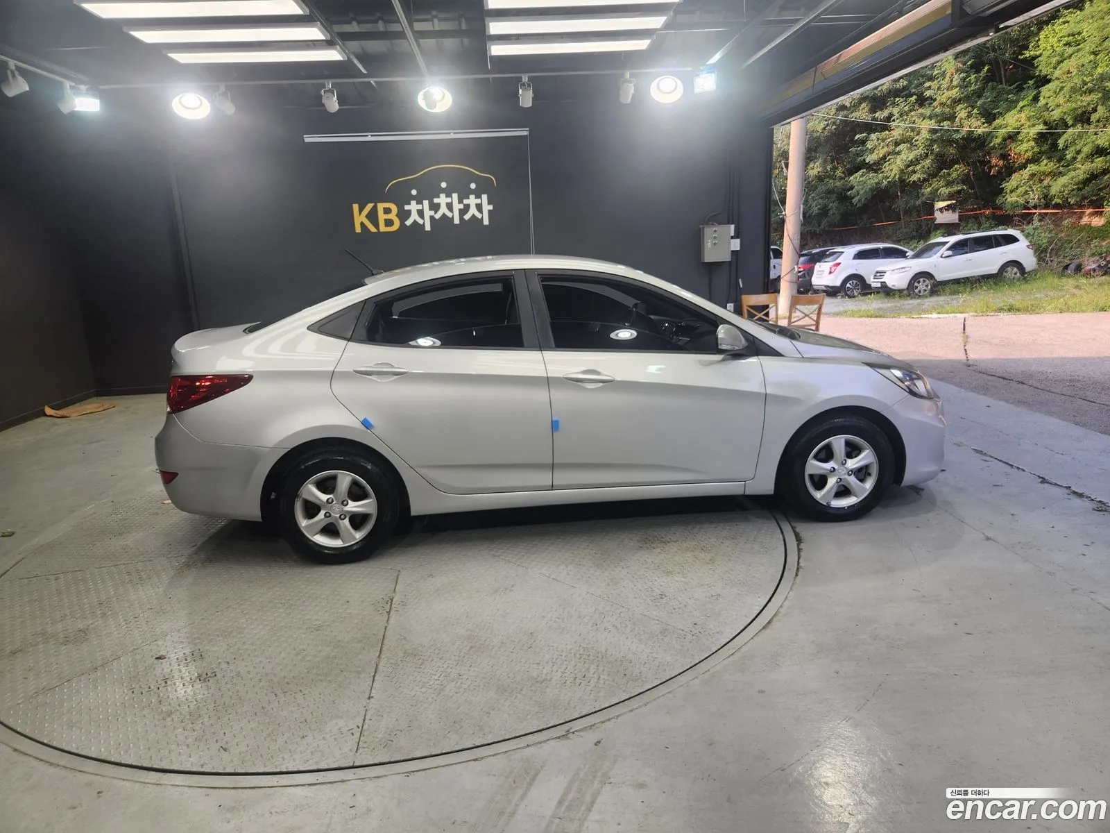 Hyundai Accent 2014 — 5