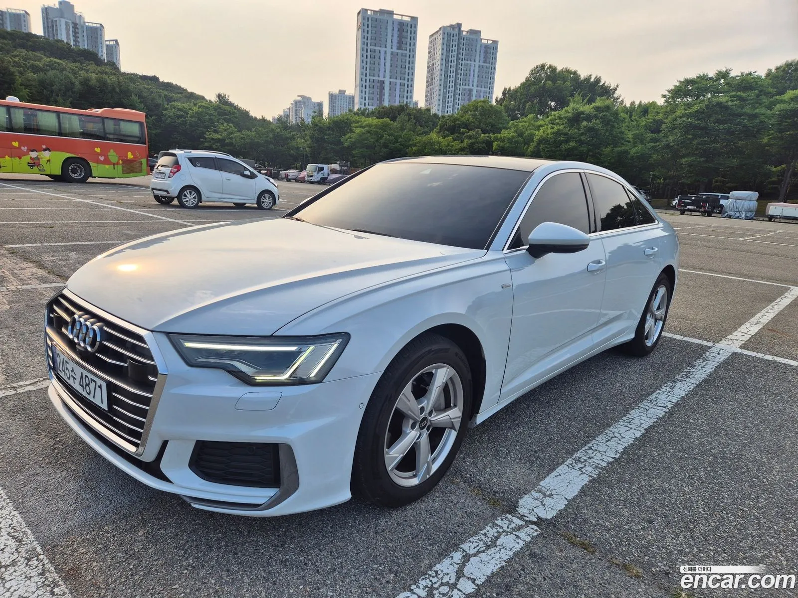 Audi A6 2021 — 4