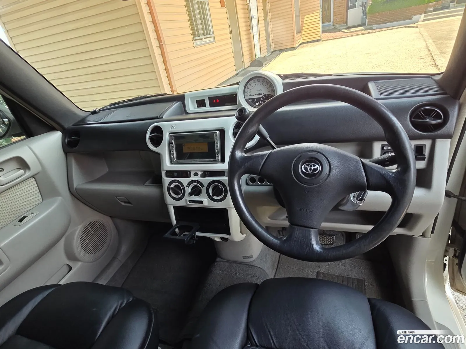 Toyota bB 2002 — 5