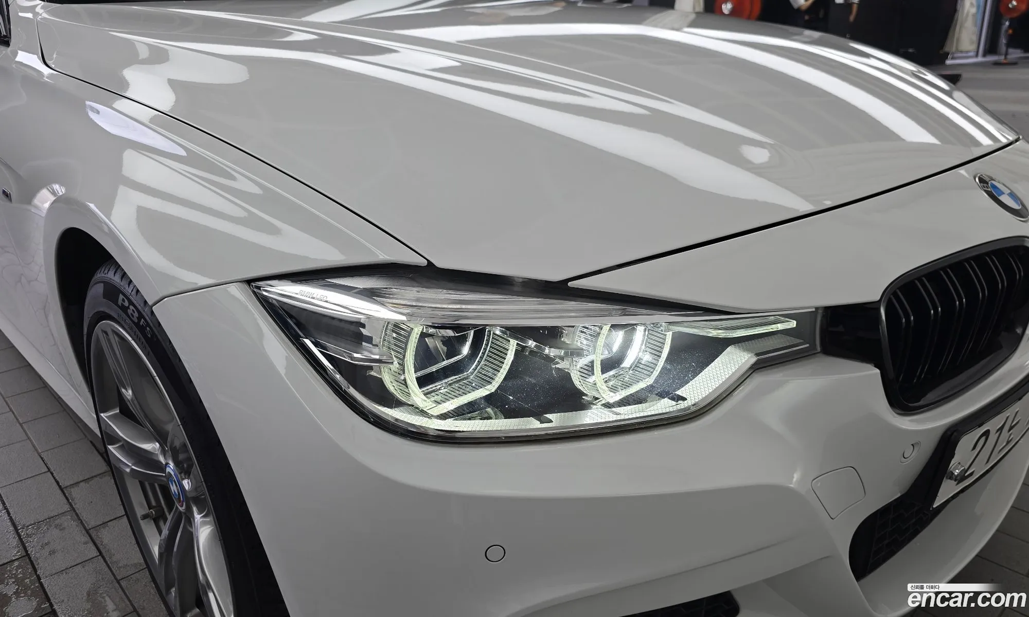 BMW 3 Series 2018 WBA8C5104J5L45572 — 12