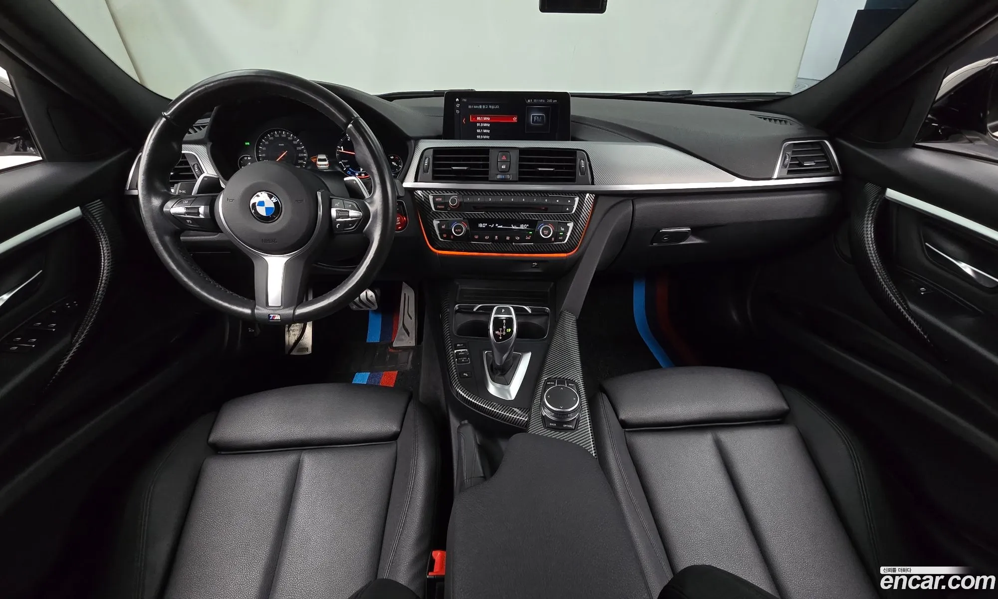 BMW 3 Series 2018 WBA8C5104J5L45572 — 8