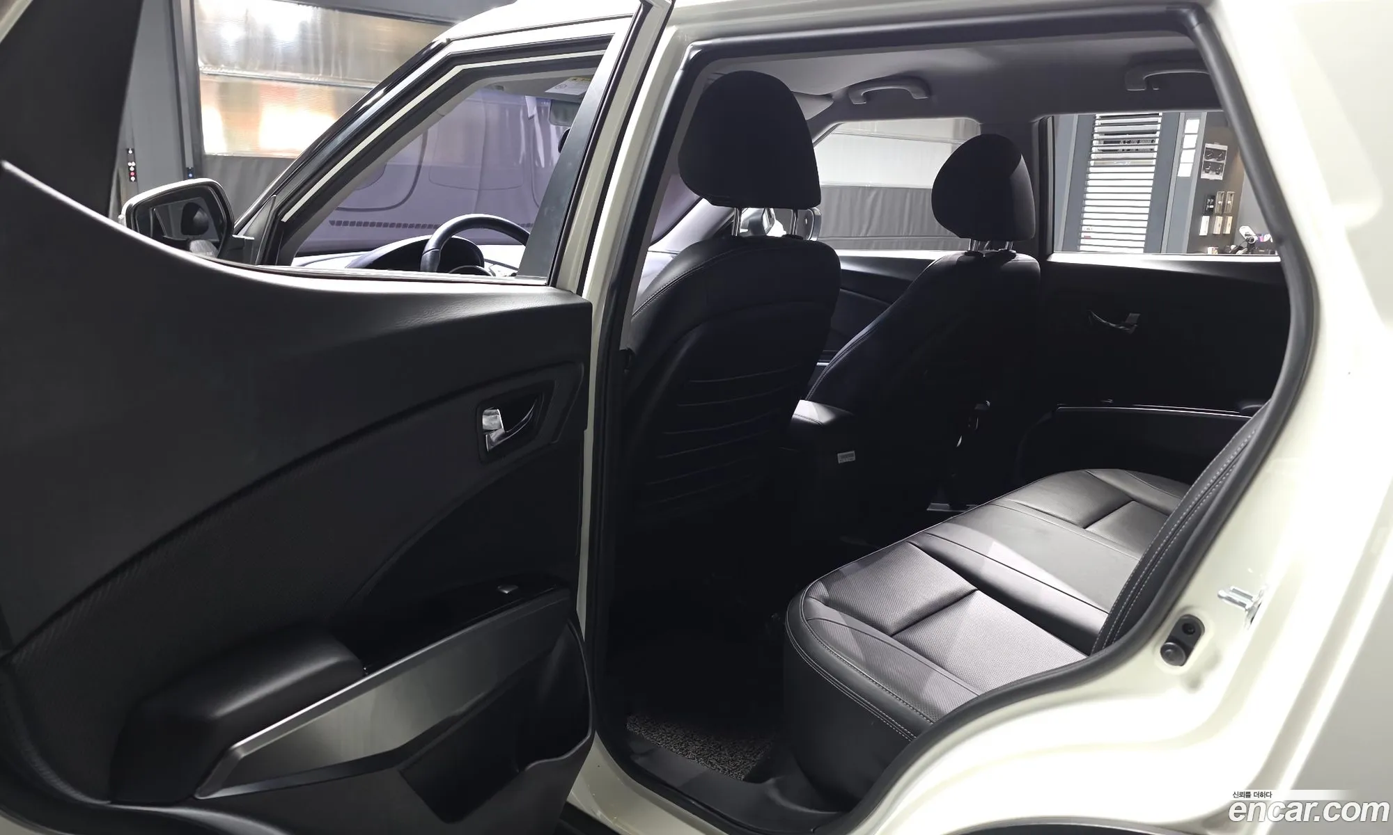 KG Mobility (SsangYong) Tivoli Armour 2019 — 13